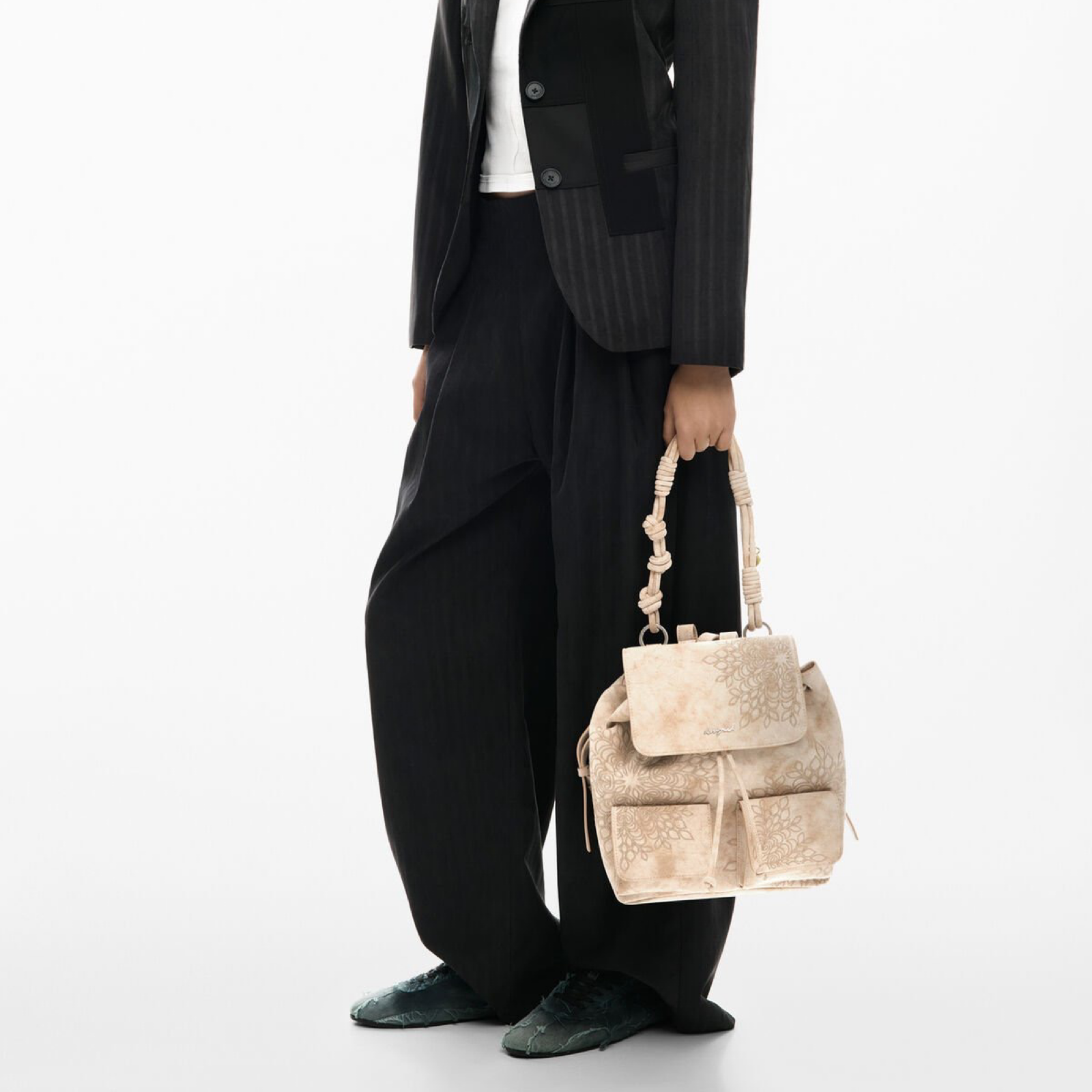 Дамска бежова раница Desigual Women Rucksack 26SAKP40 1018 Hand View