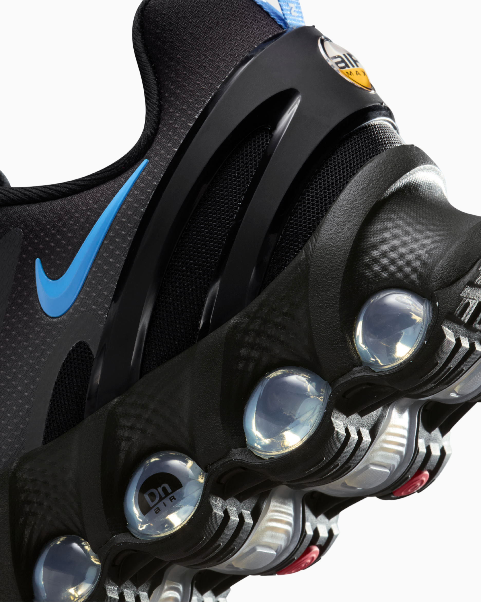 Nike Air Max DN8 Sneakers