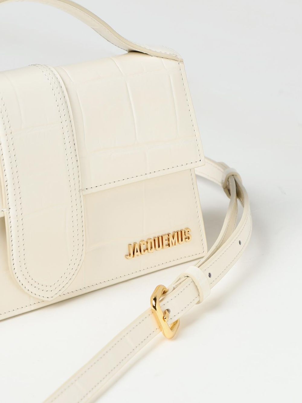 Дамска чанта JACQUEMUS Le Grand Bambino Handbag 213BA007-3164115 White logo view