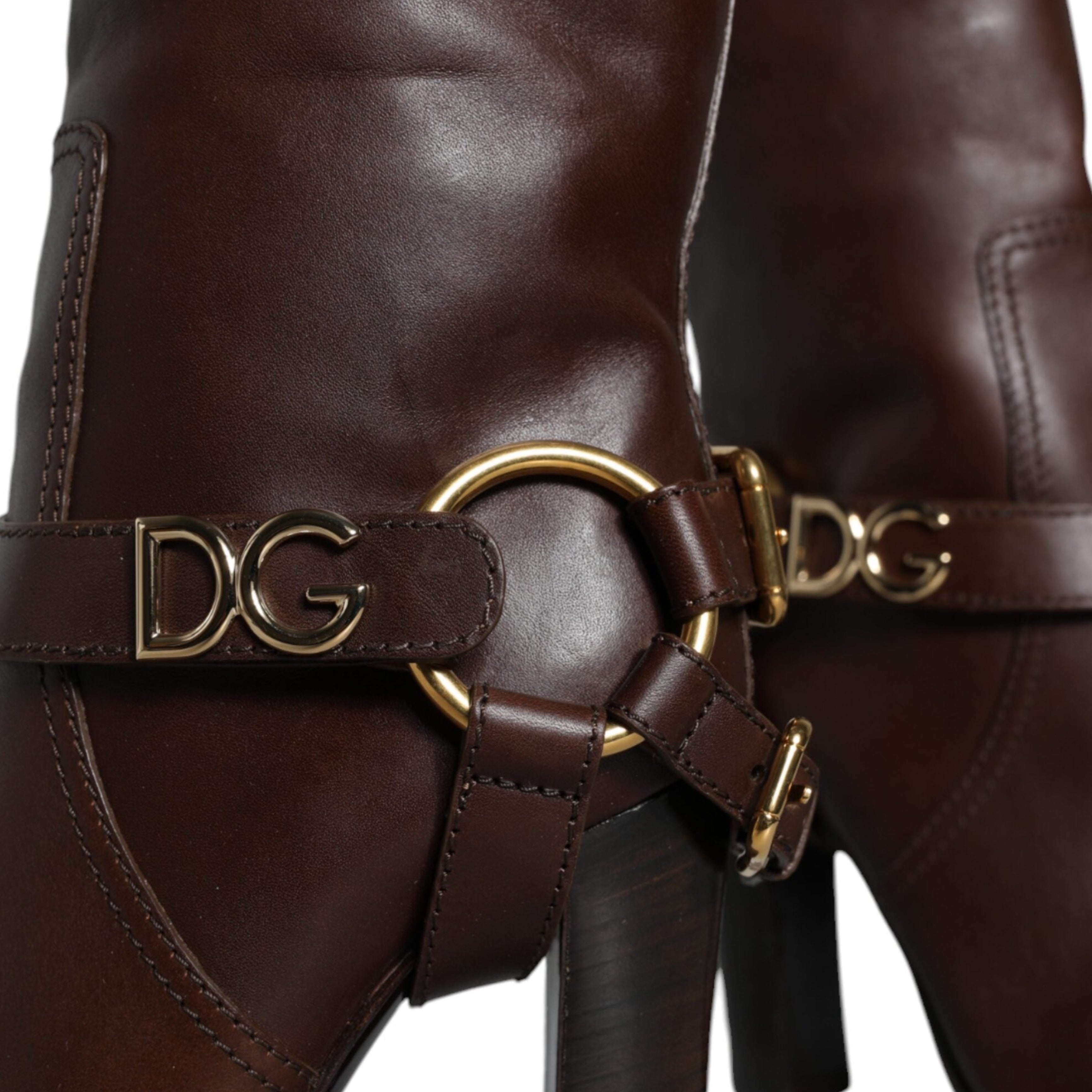 Дамски луксозни високи ботуши чизми на ток Dolce & Gabbana Women’s Brown Leather Gold Tone Logo High Boots