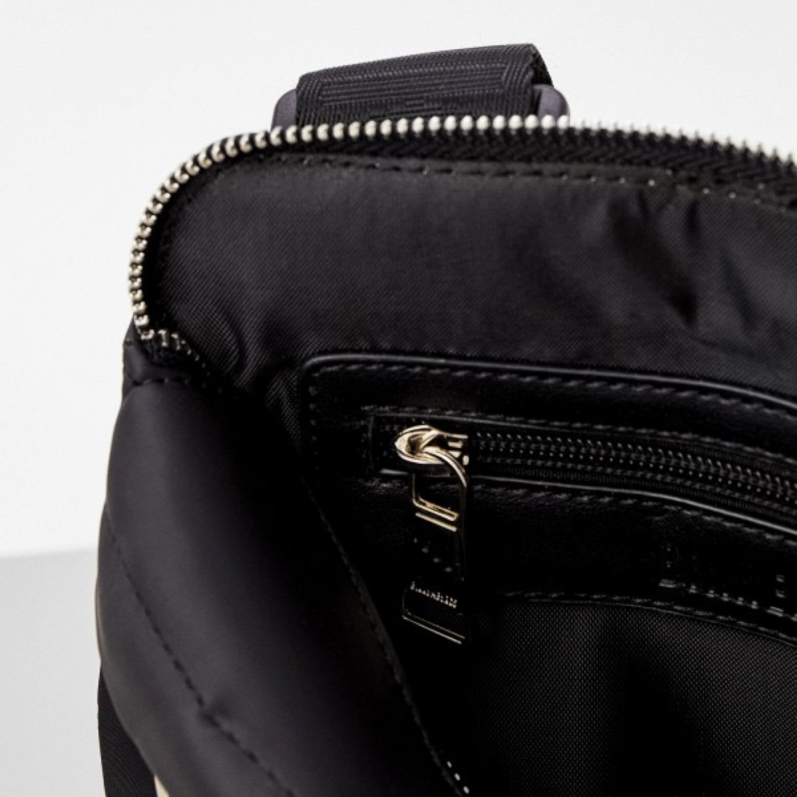 Мъжка чанта Bikkembers Crossbody Bag E2CPME2W0022 999 Close-Up