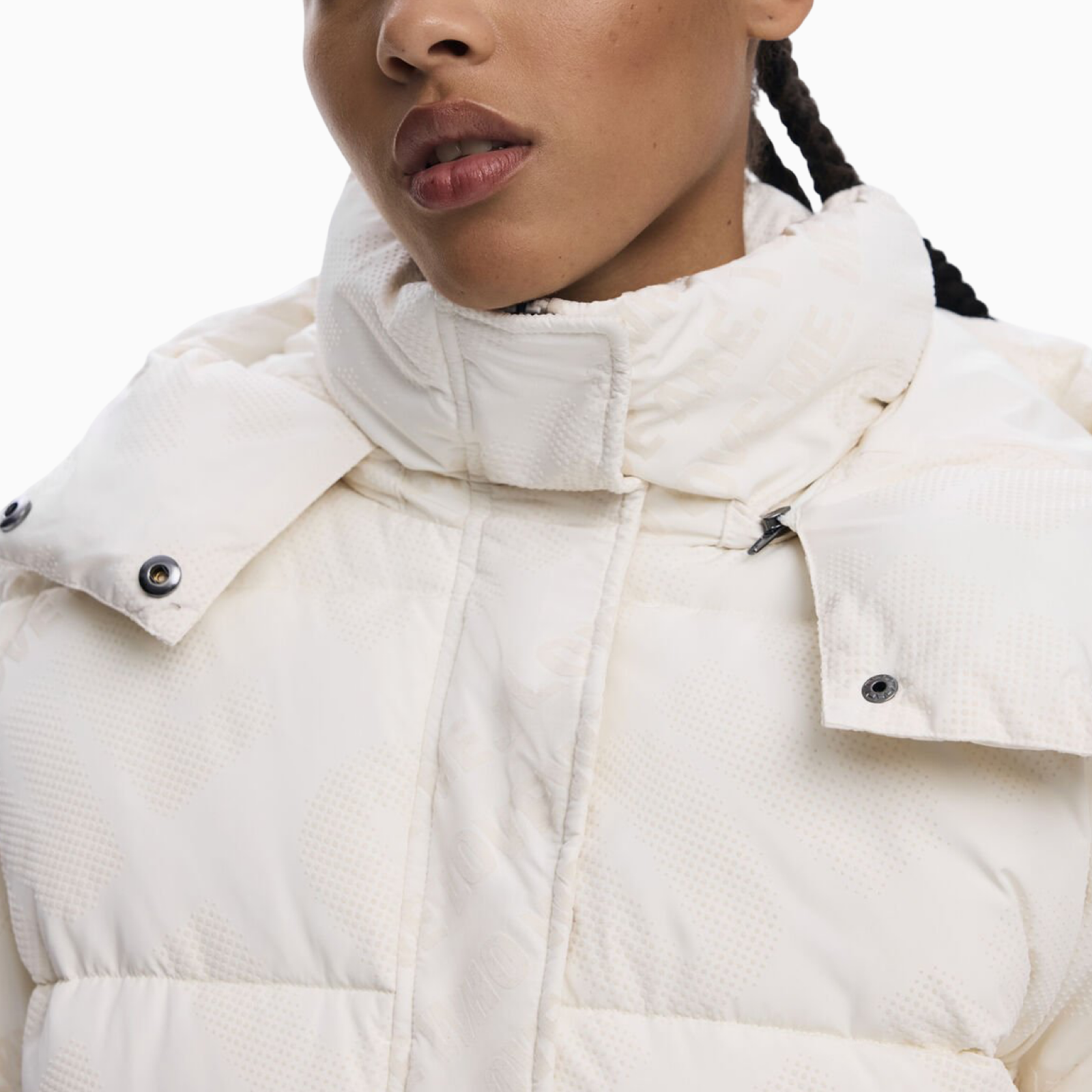 Дамско бяло яке Desigual Women Jacket 25WWEW23 Close-Up