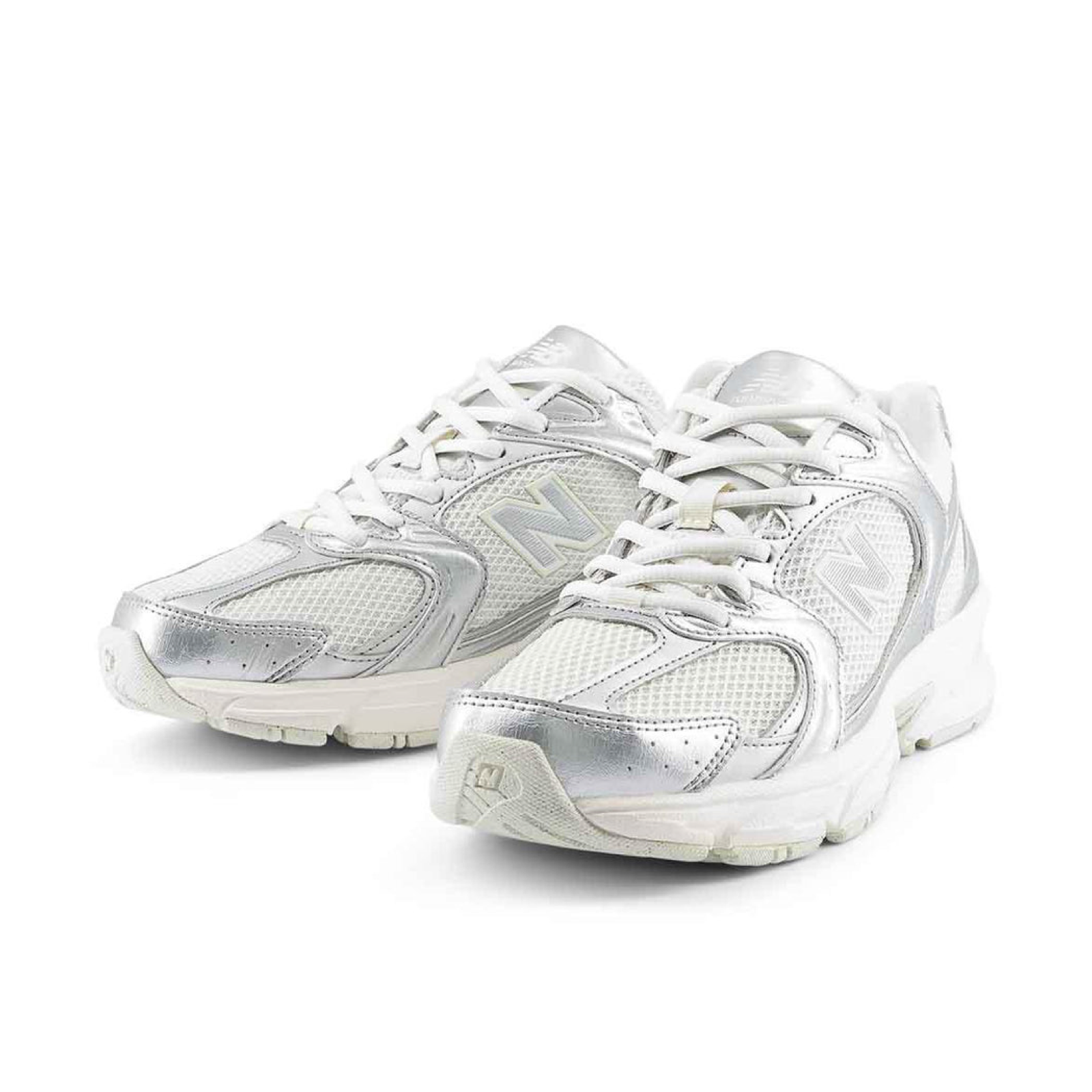 Дамски маратонки New Balance 530 Women Sneakers U5303IR Medial View