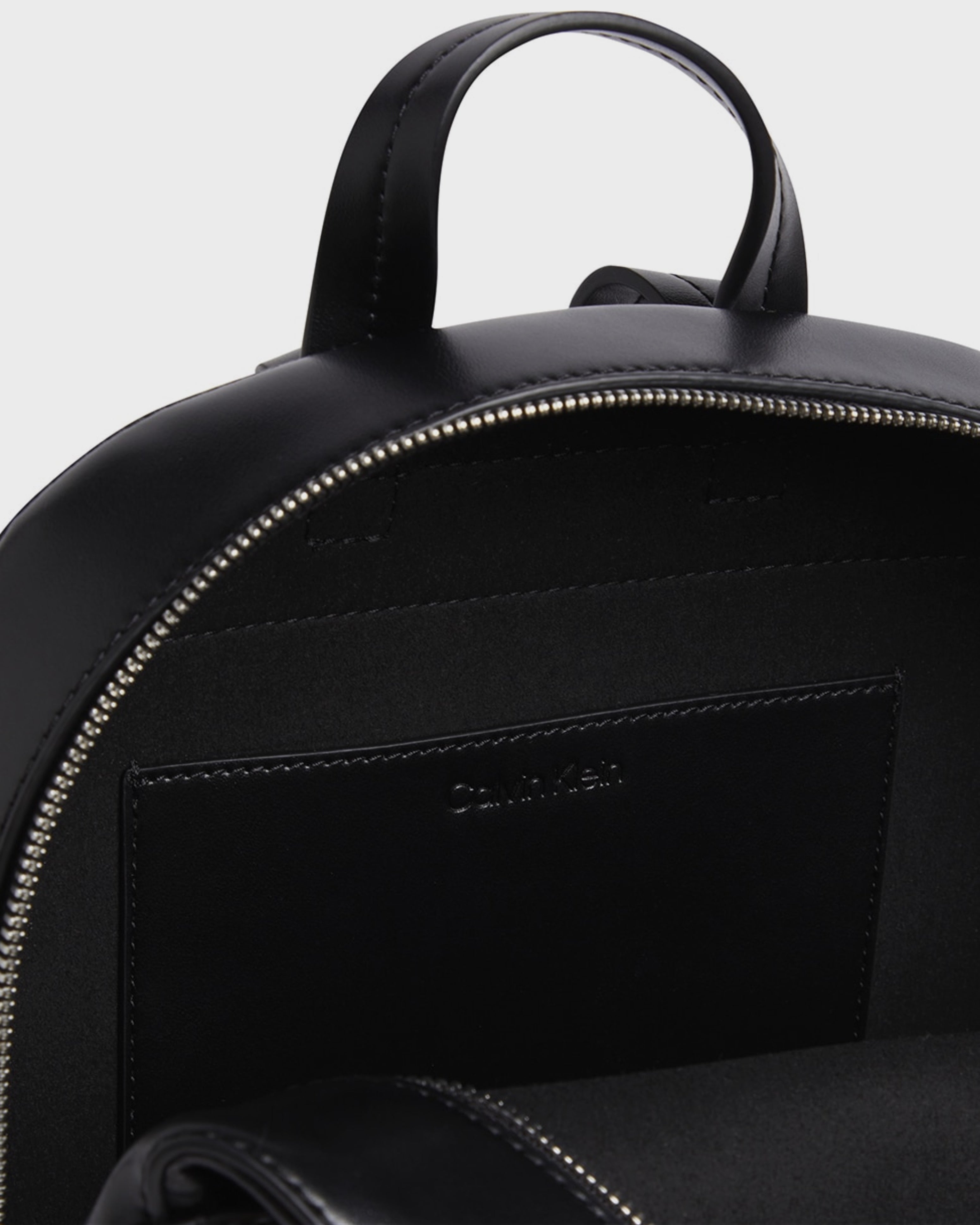 Дамска раница Women’s rucksack Calvin Klein K60K612341 Black inside view