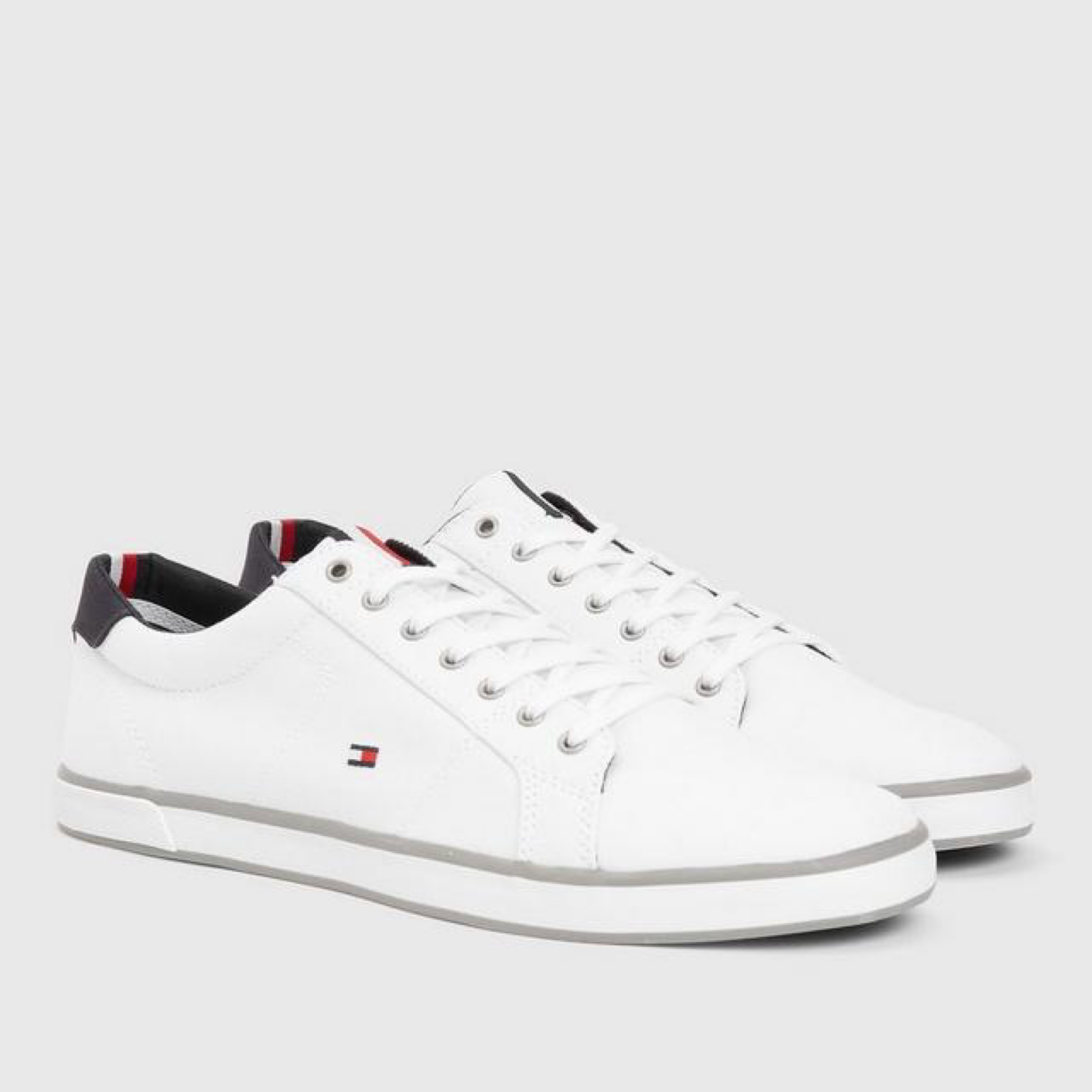Мъжки бели кецове Tommy Hilfiger FM0FM00596