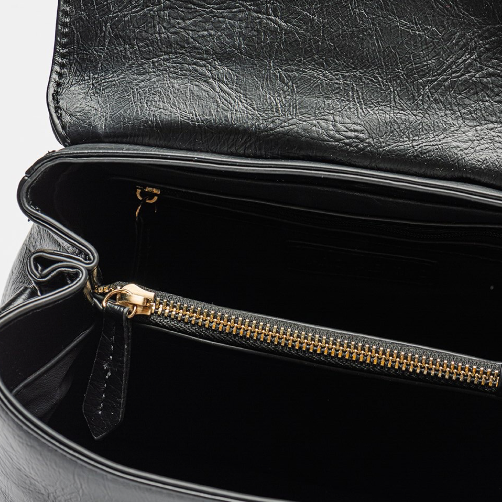 Дамска чанта Valentino Women Handbag VBS8FV34MONI Inside View