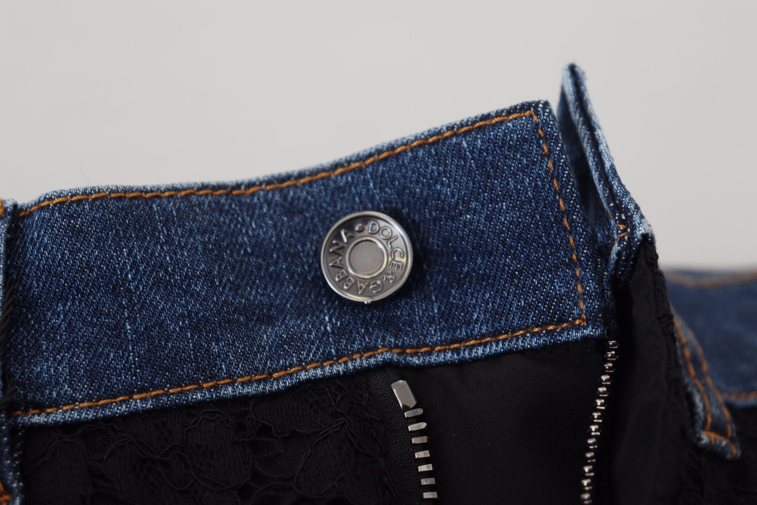 Dolce & Gabbana Елегантен деним с дантелена предна част на цветя