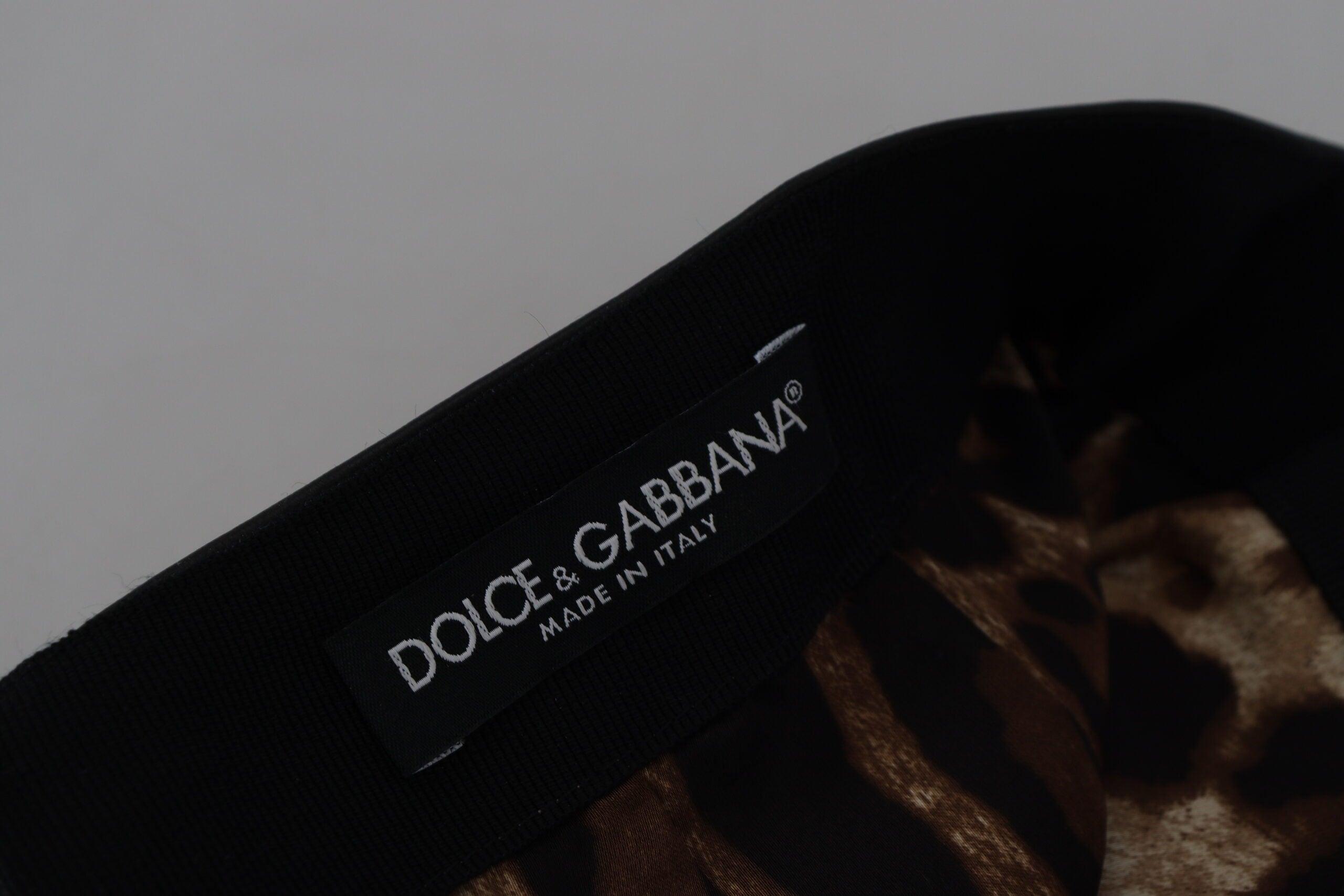 Dolce & Gabbana Chic кожена мини пола с A-силует с висока талия