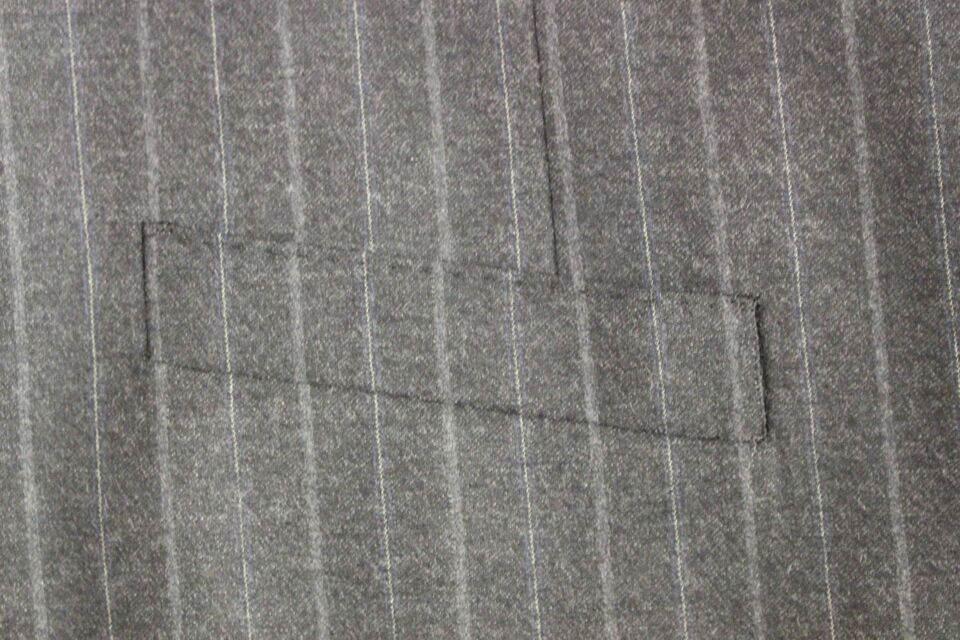 Елегантна рокля на сиви райета Dolce & Gabbana