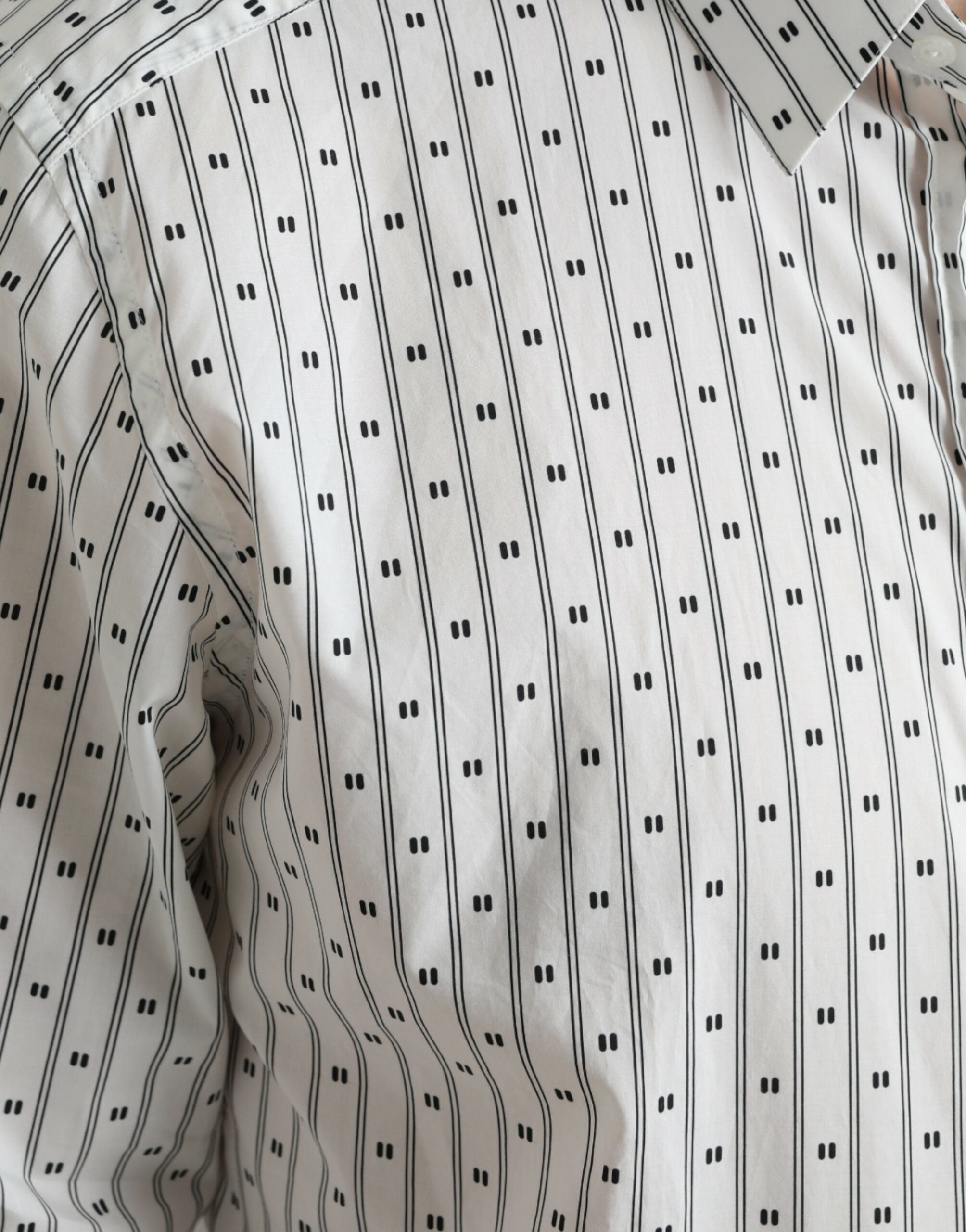 Елегантна бяла памучна тениска риза Dolce & Gabbana