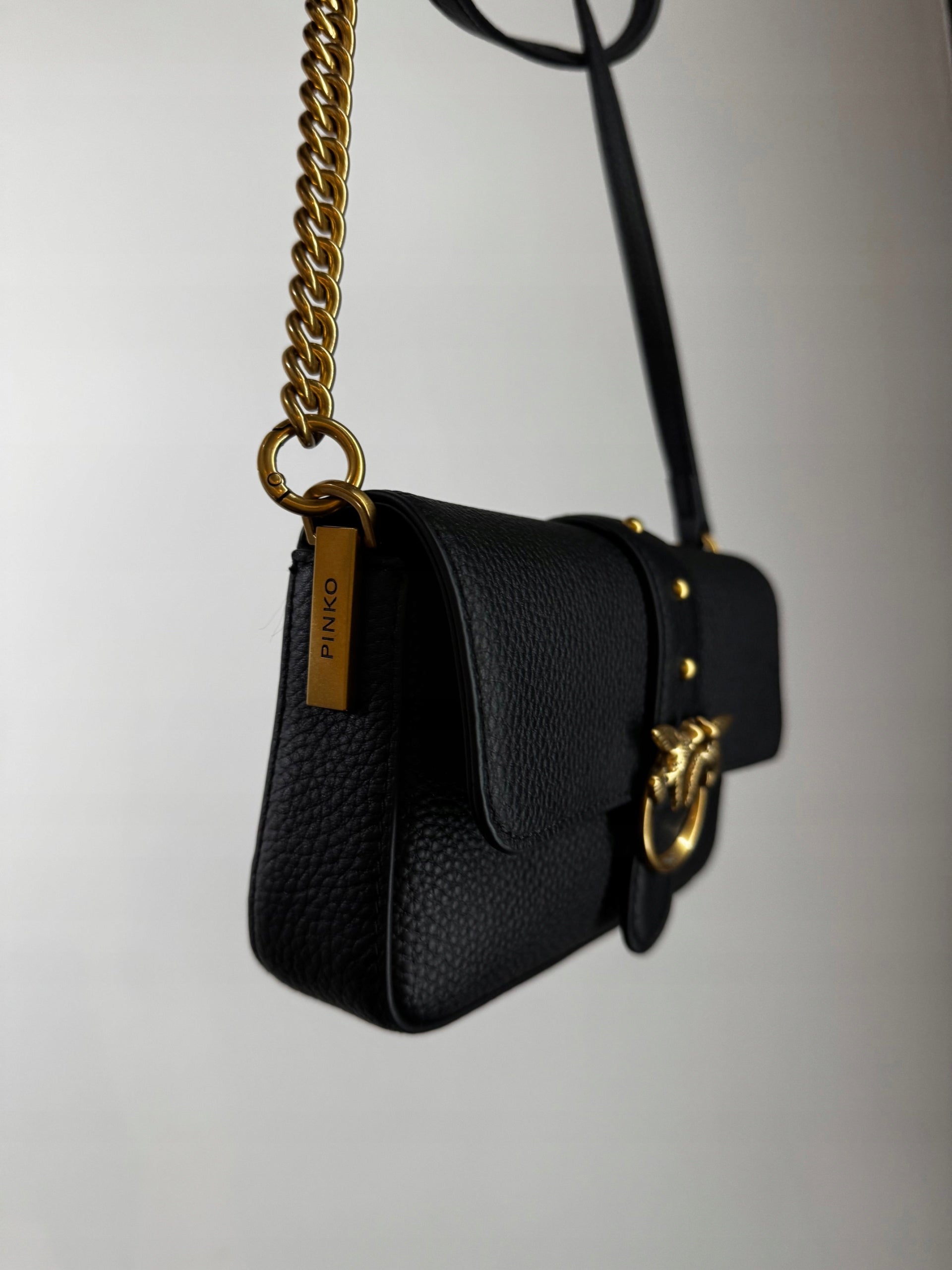 Дамска раница Women’s shoulder bag PINKO Love One 105353A2OXZ99Q Black