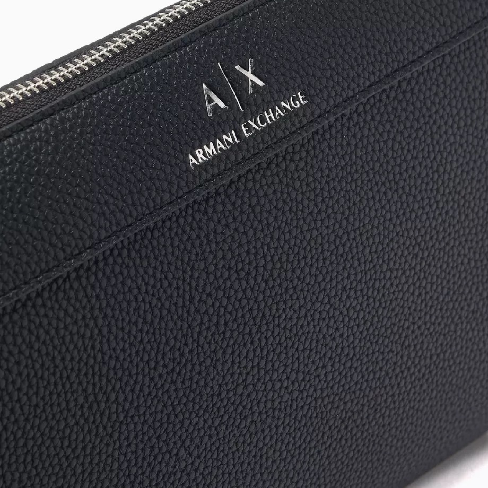 Мъжка клъч чанта Armani Exchange XW001197 AF13676 Close-Up