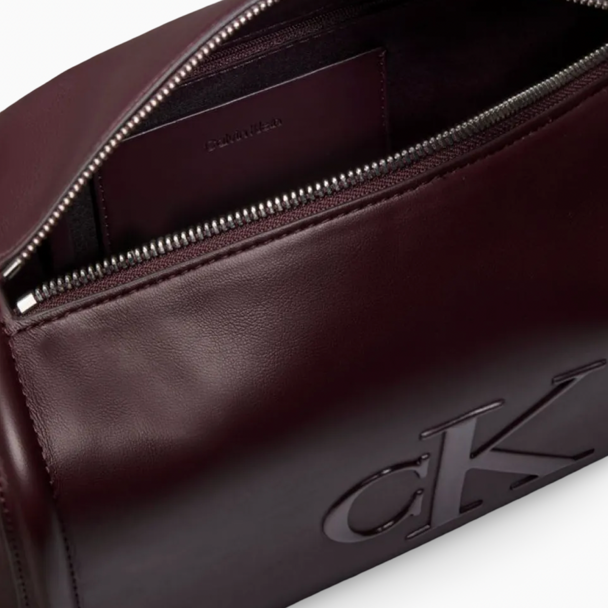 Дамска чанта Calvin Klein Women Shoulder Bag LV04F3894G BAP Close-Up