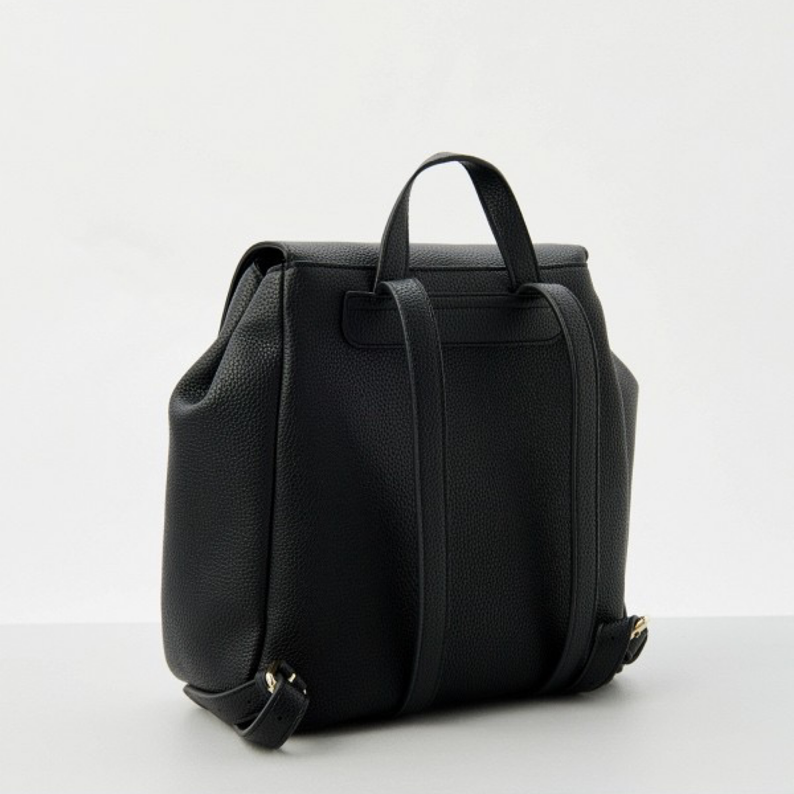 Дамска черна раница Armani Exchange Women Rucksack XW002591 AF11902 UC001 Back View