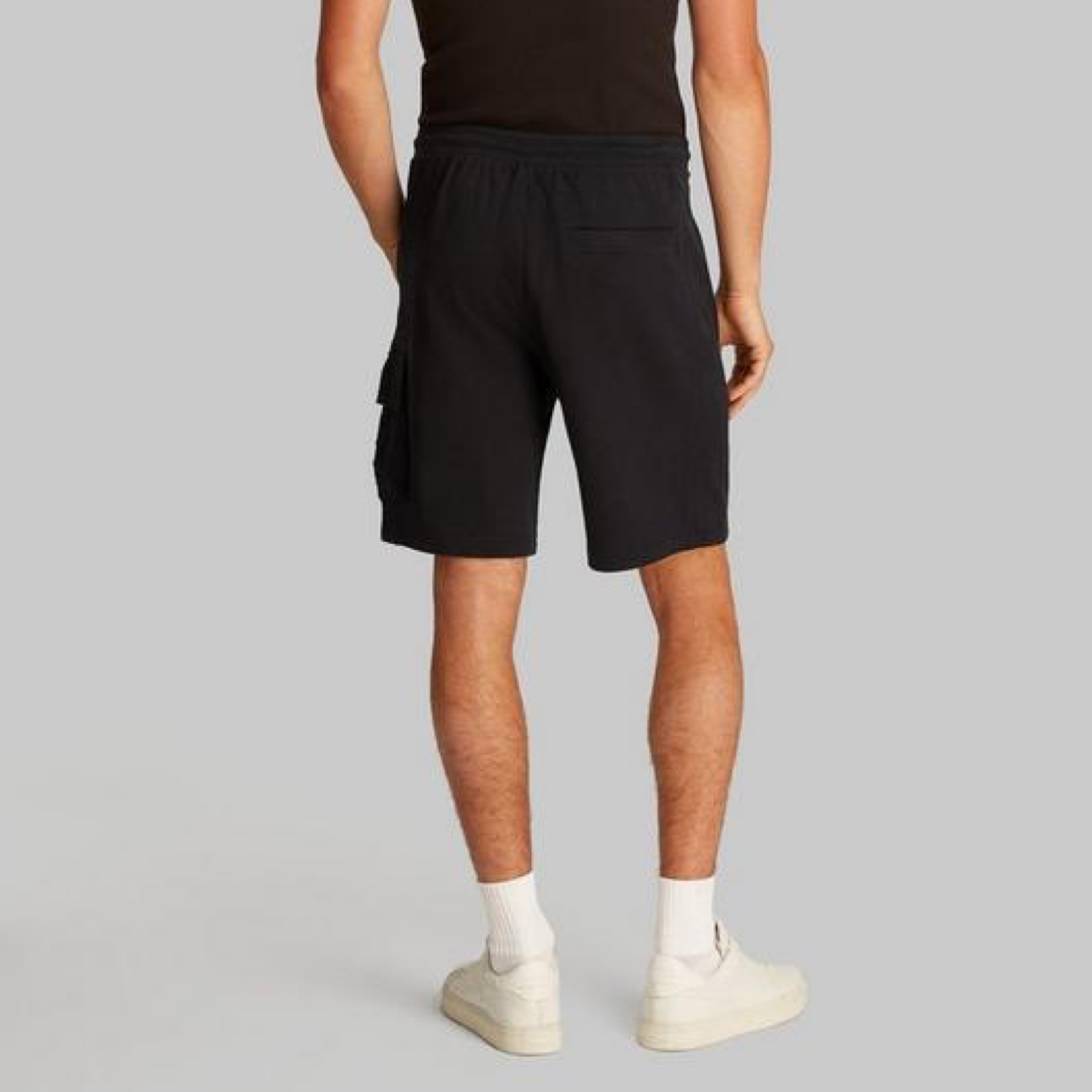 Мъжки черни памучни къси панталони Calvin Klein Jeans J30J327284
