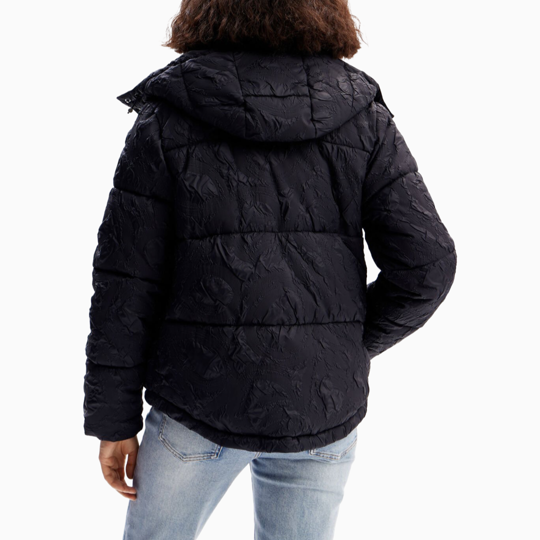 Дамско черно зимно яке Desigual 23WWEW72