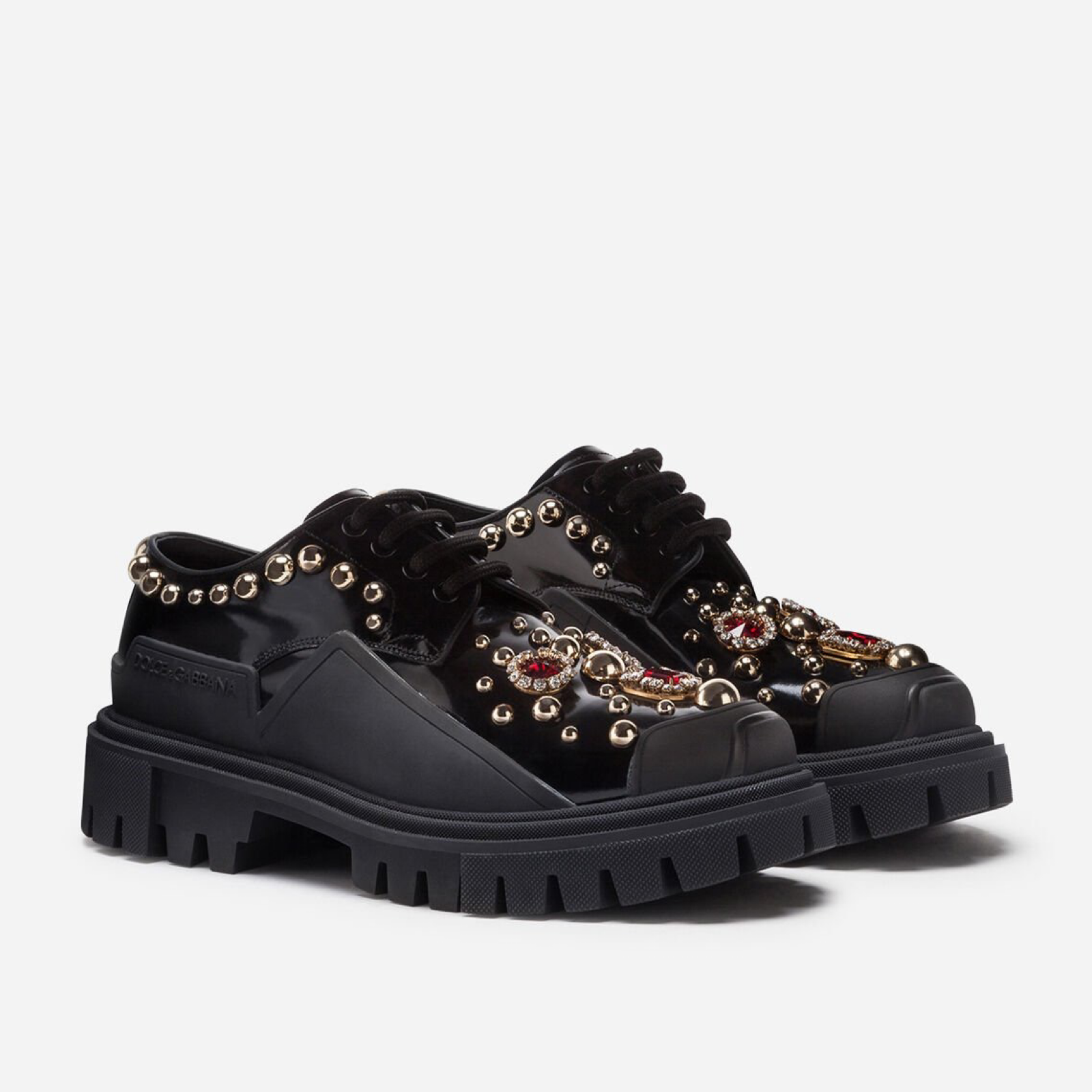 Дамски луксозни обувки с кристали DOLCE & GABBANA CK1700-AJ397 80999 Jeweled Crystal Women Derby Shoes Black angled view