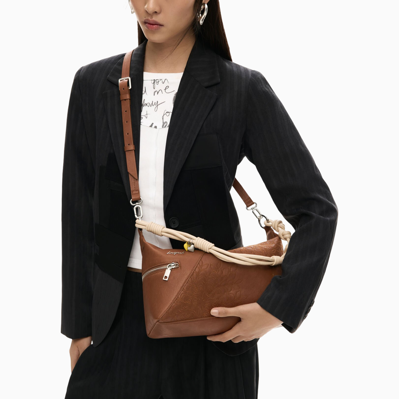 Дамска кафява чанта Desigual Women Handbag 26SAXPB6 6011U Model View