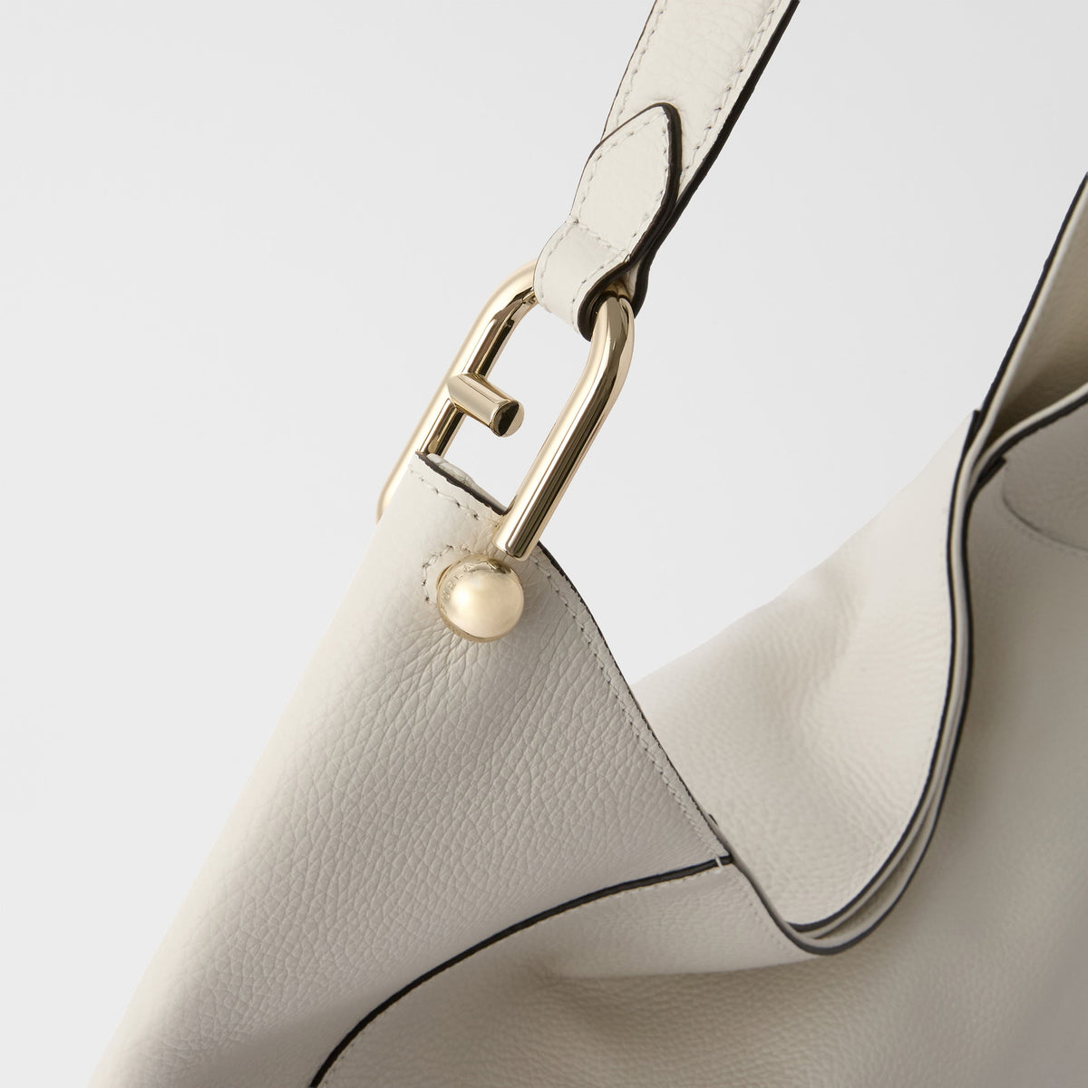Furla Lara Shoulder Bag L