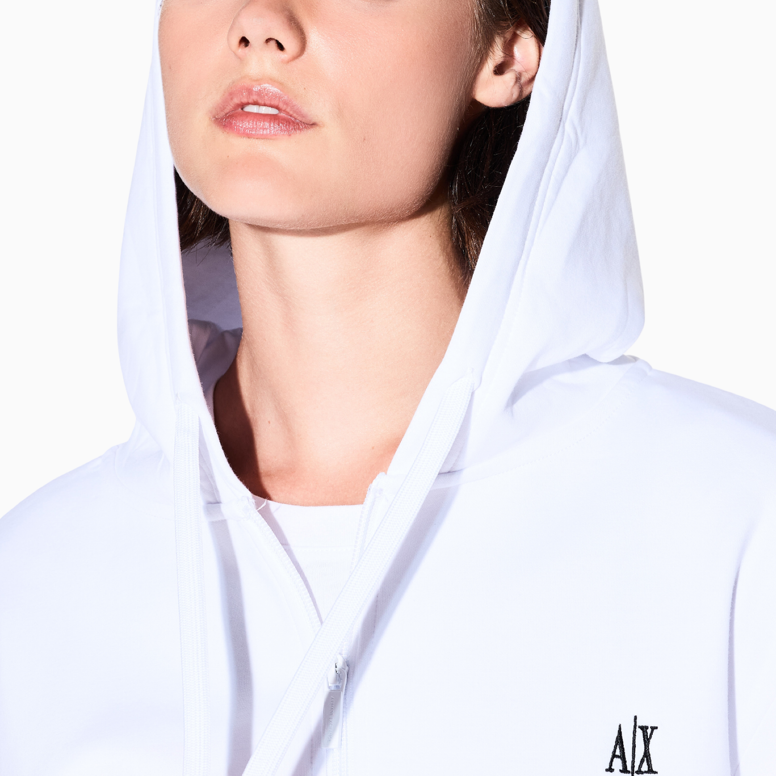 Дамски бял суичър Armani Exchange Women Sweatshirt XW000822 AF10818 U0002 Close-Up