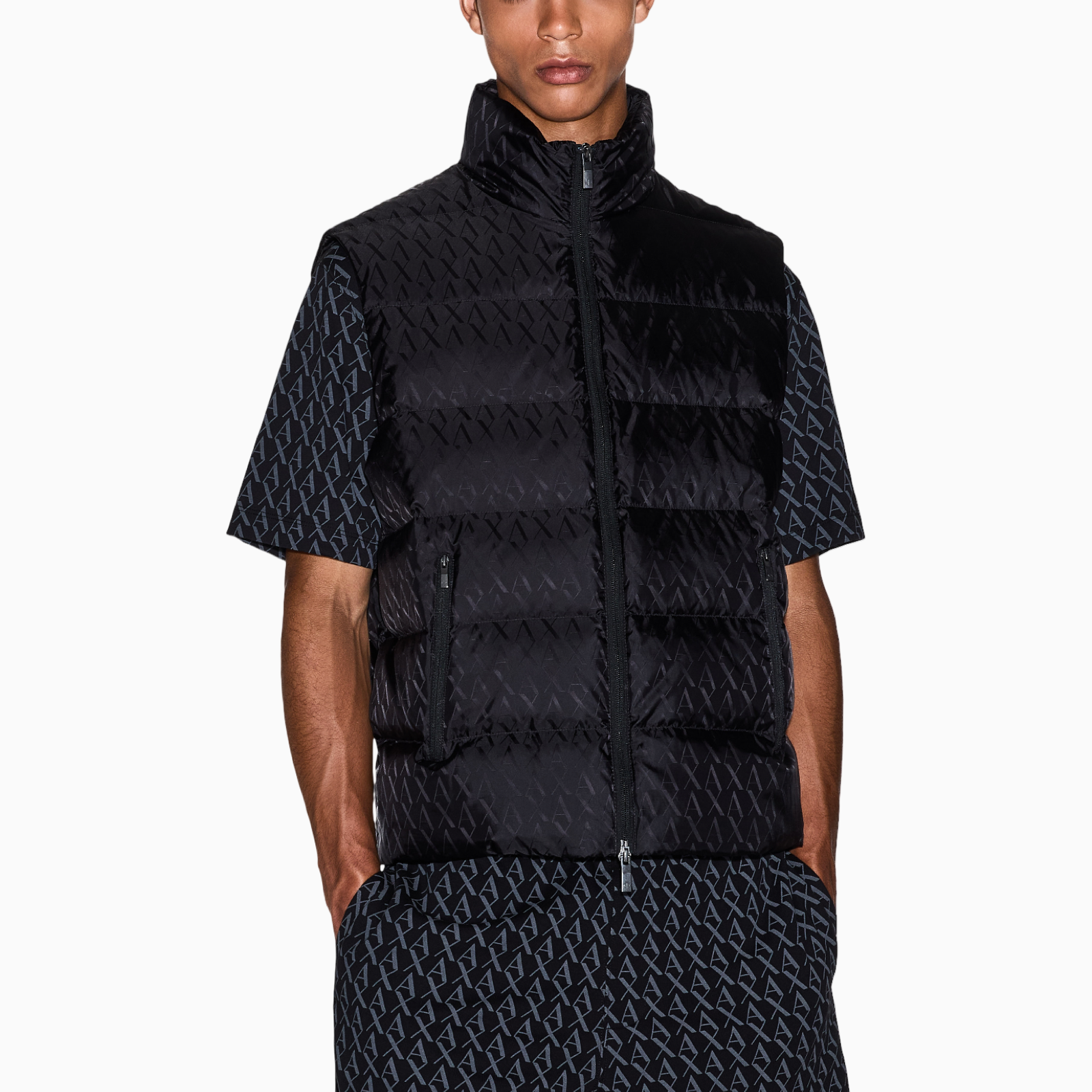 Мъжки елек Armani Exchange Men Gilet XM001581 AF16628 UC001 Front View