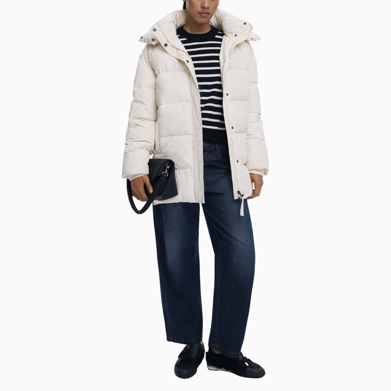 Дамско бяло яке Desigual Women Jacket 25WWEW23 Front View