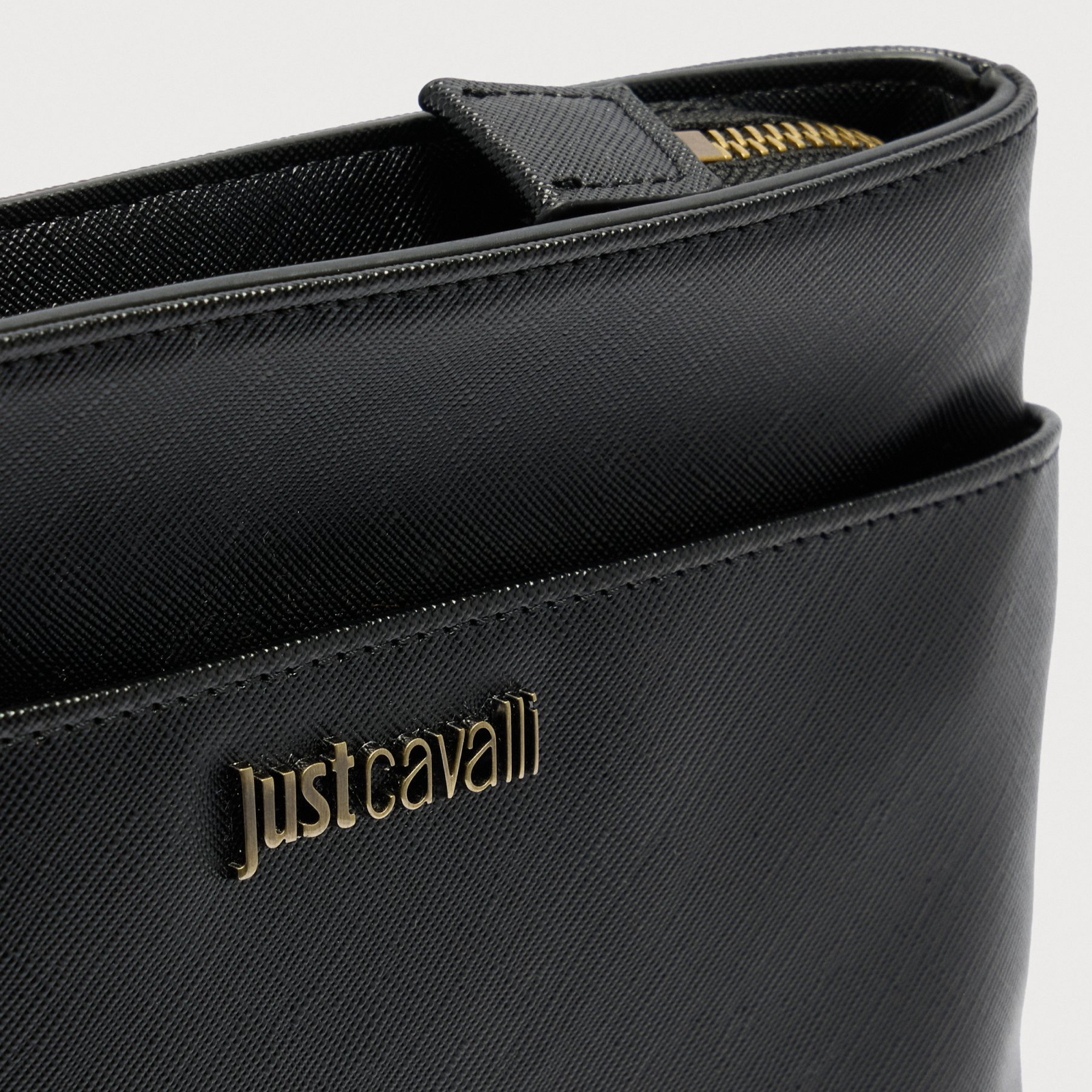 Мъжка чанта Just Cavalli 80QA4B33 ZSB85 899 Men Crossbody Bag Close-Up