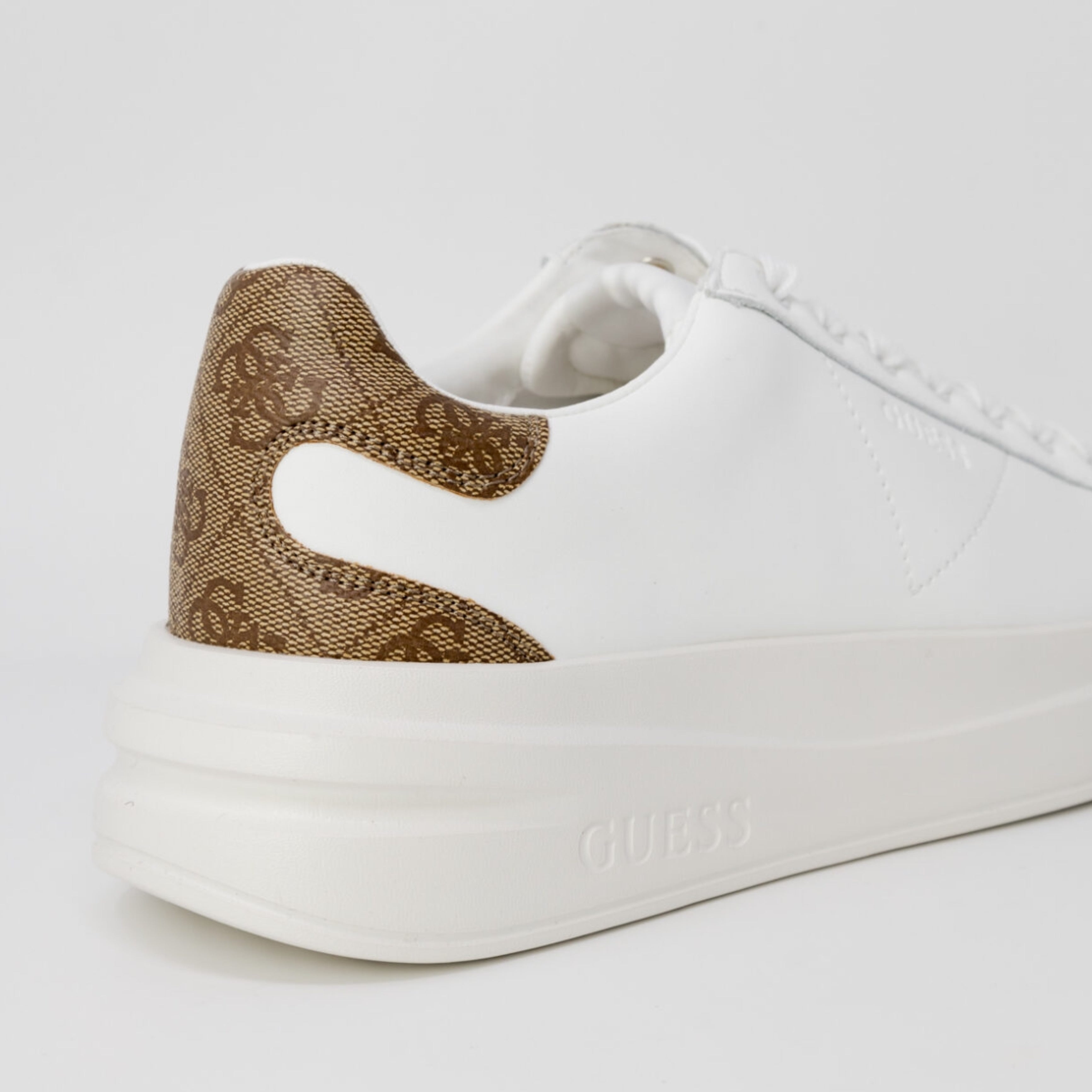 Дамски кецове Guess Elbina FLJELB FAL12 в бяло