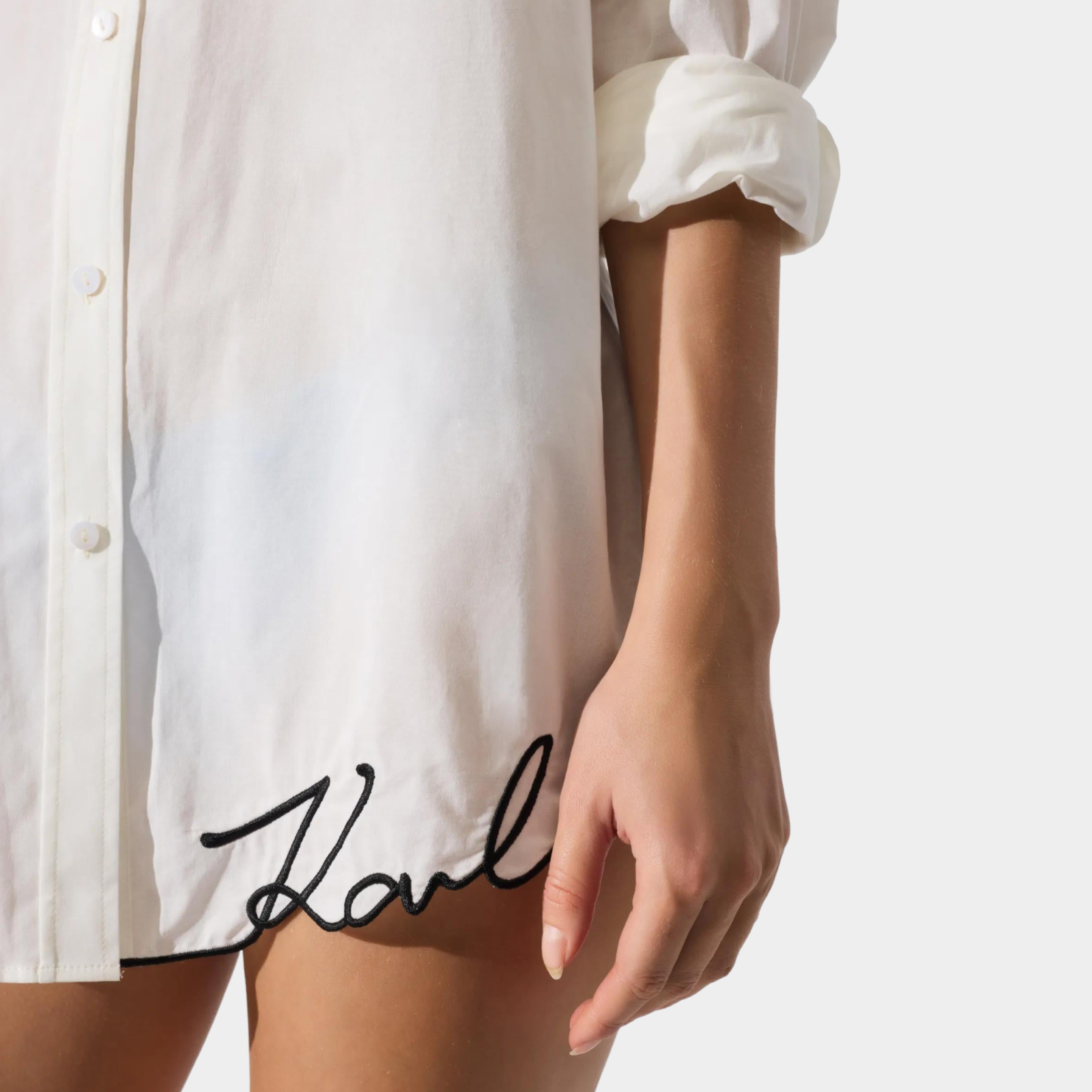 Дамска плажна риза Karl Lagerfeld Jeans Oversized Beach Shirt B2W46034 B09 Close-Up