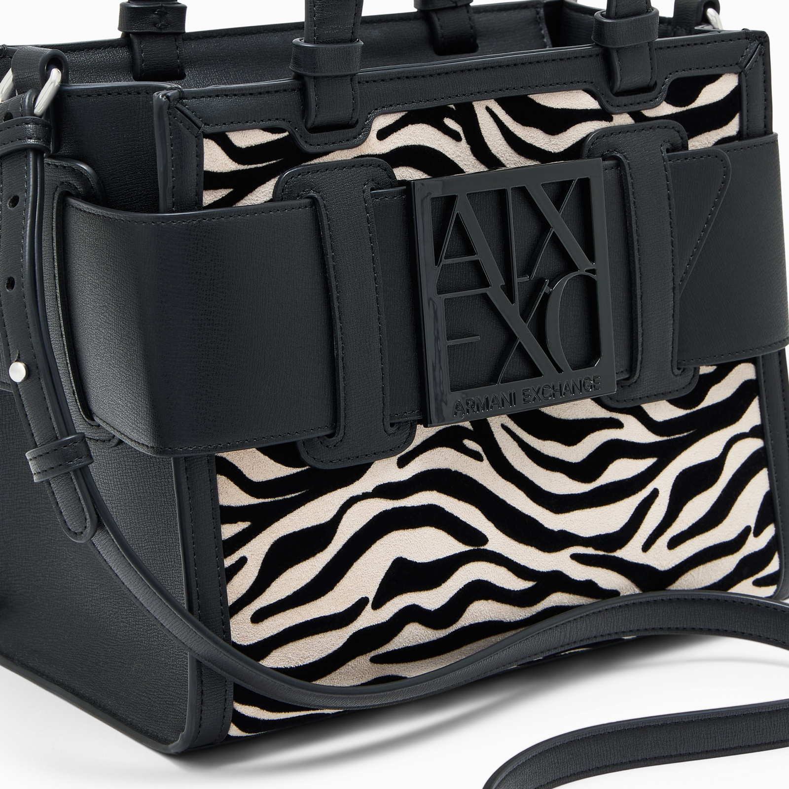 Дамска чанта Armani Exchange Women Handbag XW000392 AF26445 MC149 Close-Up