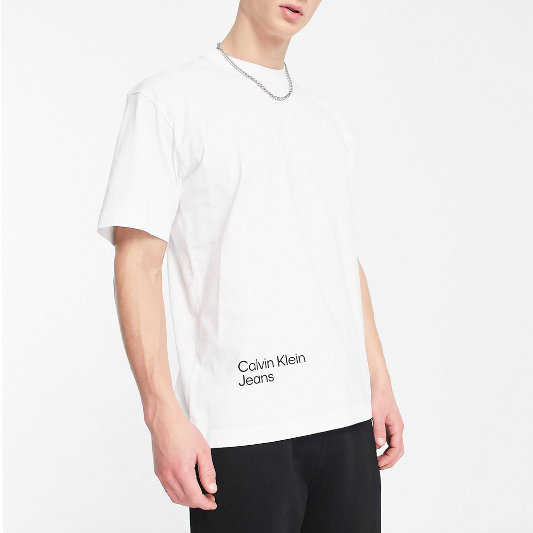 Мъжка oversize тениска в бяло Calvin Klein Jeans J30J322881
