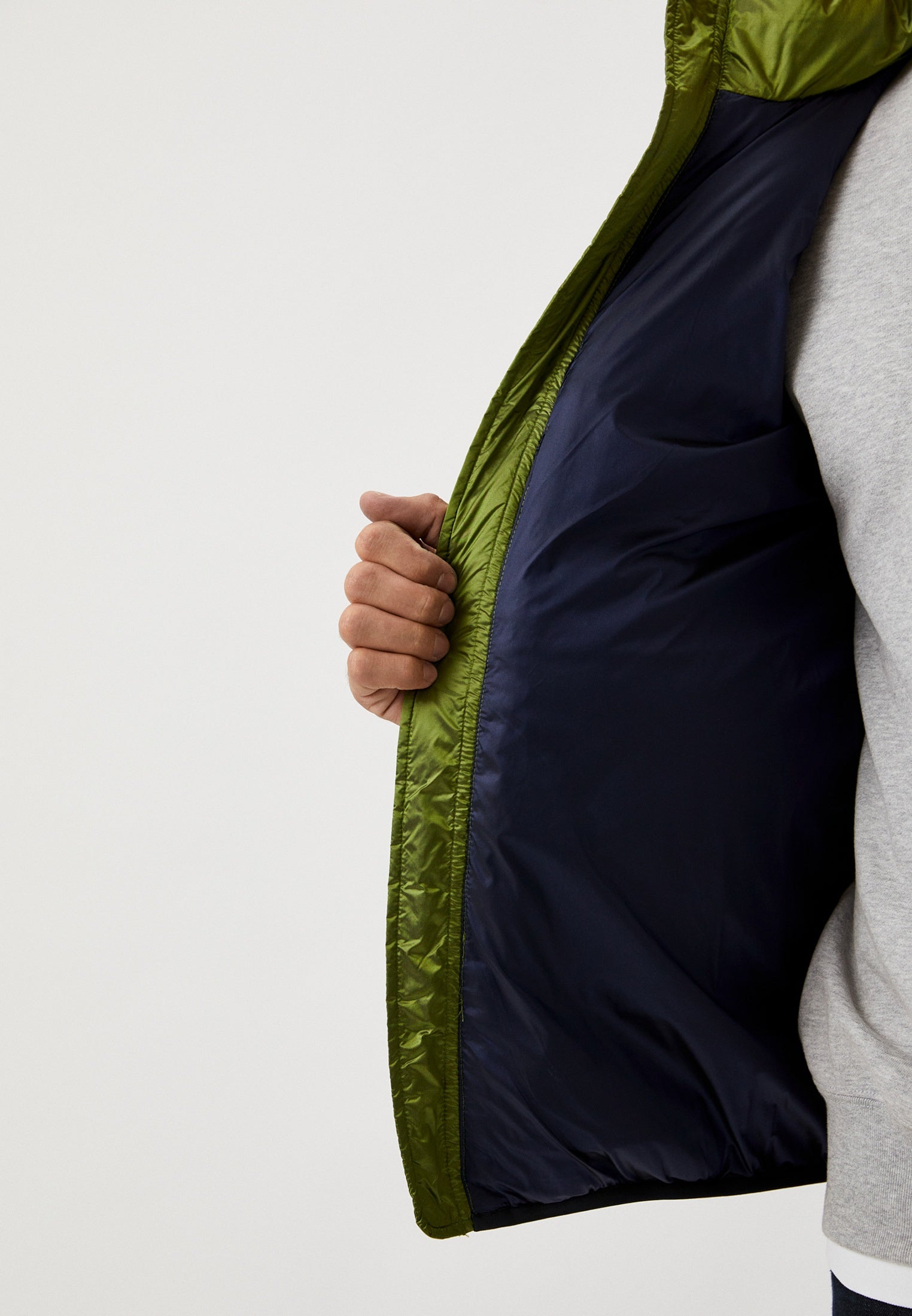 Мъжко зимно пухено яке Bikkembergs
9356348 VERDE