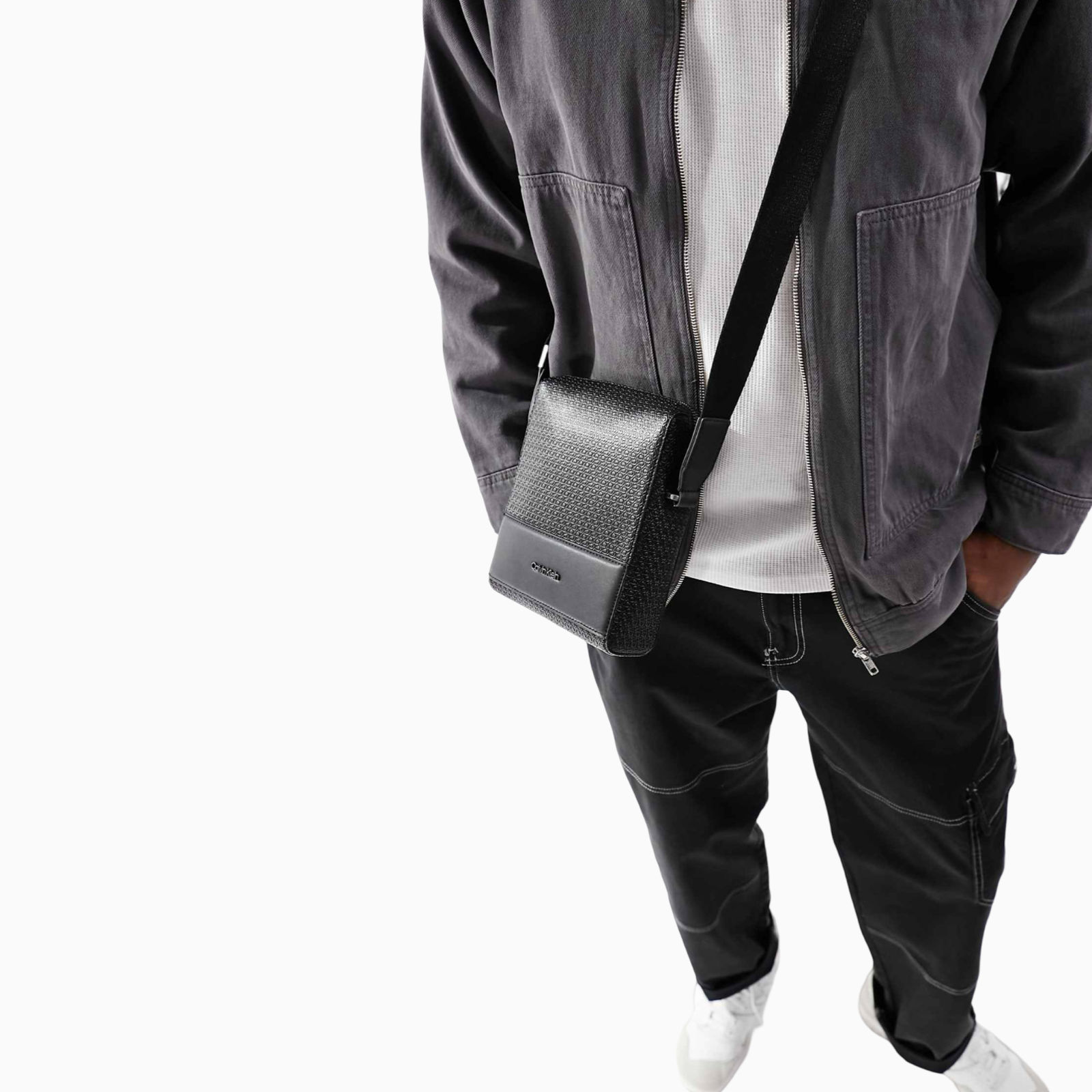 Мъжка чанта Calvin Klein Men Crossody Bag K50K510806 Model View