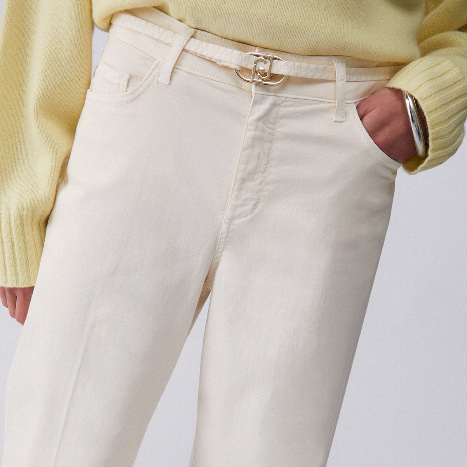 Дамски бял панталон Liu Jo Women Trousers WA6274 T9257 X0760 Close-Up