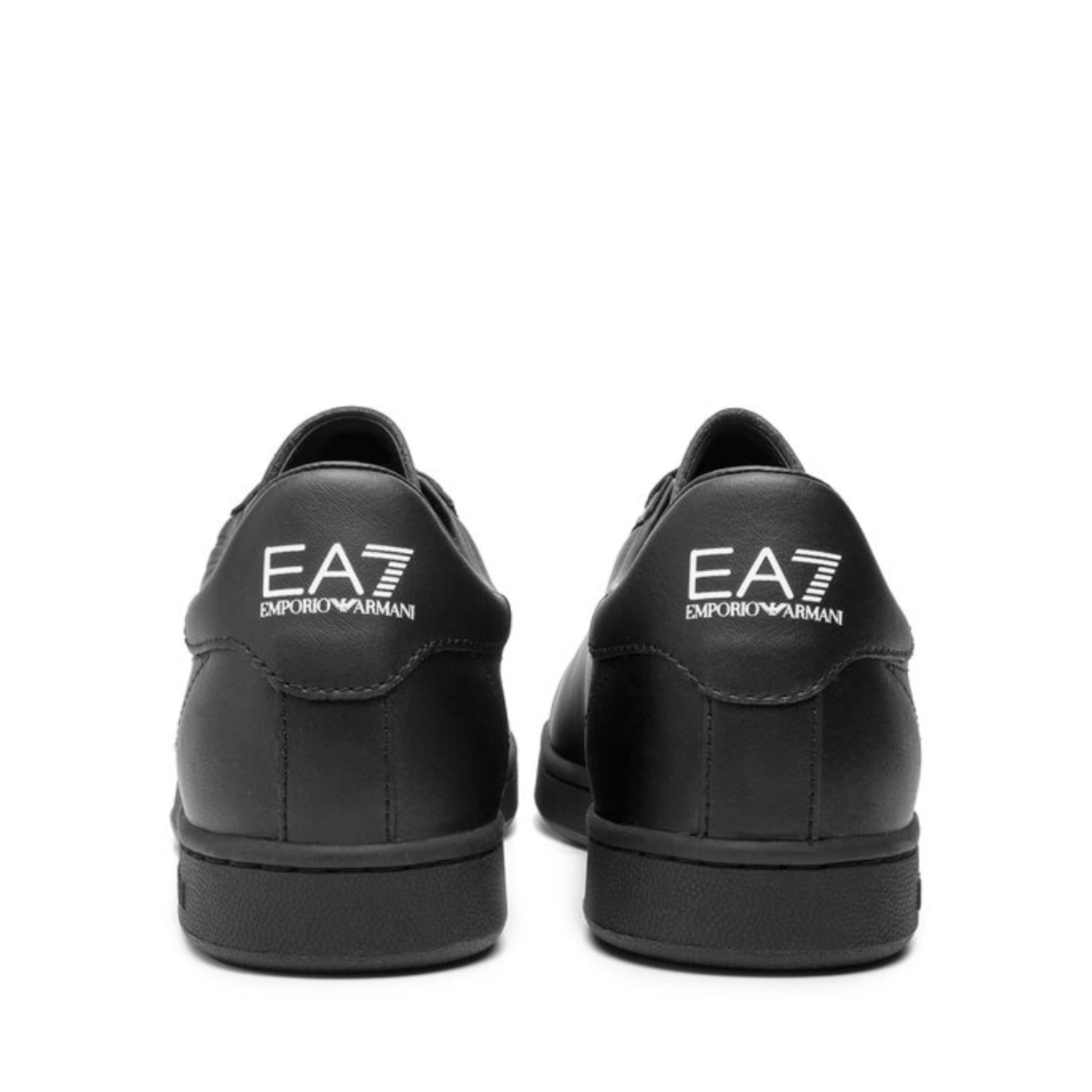 Мъжки чисто черни кецове EA7 Emporio Armani Men Sneakers X8X001 XCC51 Heel View
