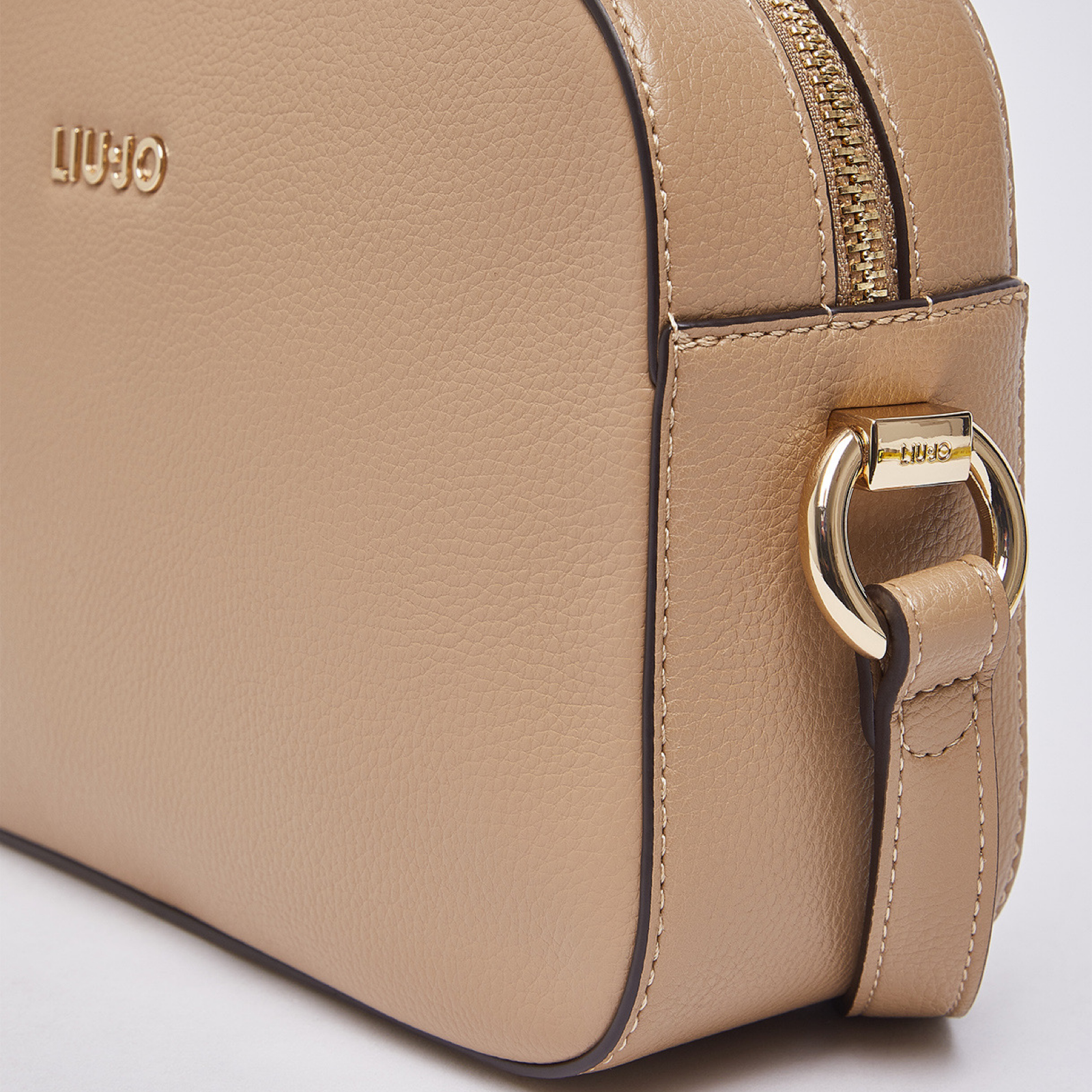 Дамска чанта Liu Jo Women Crossbody Bag AA6211 E1012 00070 Side View