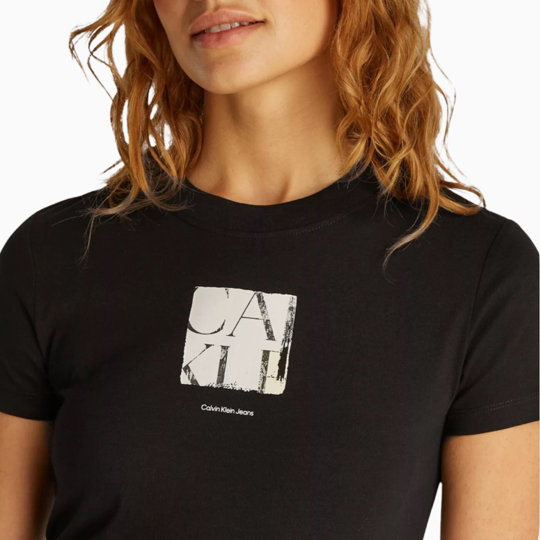 Дамска тениска Calvin Klein Jeans J20J225260