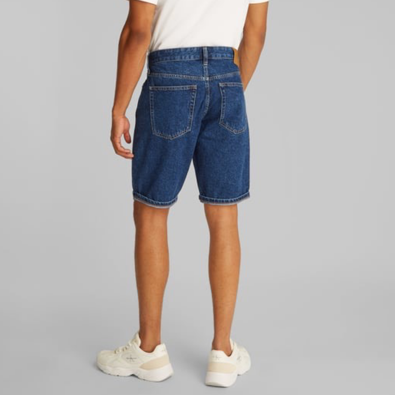 Мъжки сини дънкови къси панталони Calvin Klein Jeans J30J327192