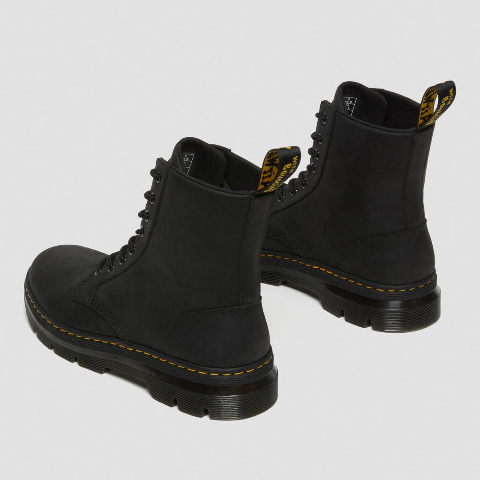 Мъжки боти Dr. Martens Men Boots 26007001 Heel View