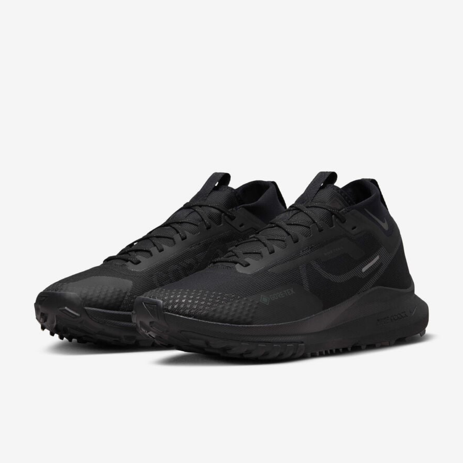 Мъжки маратонки Nike Pegasus Trail 4 GORE-TEX DJ7926-008 Men Sneakers Front View