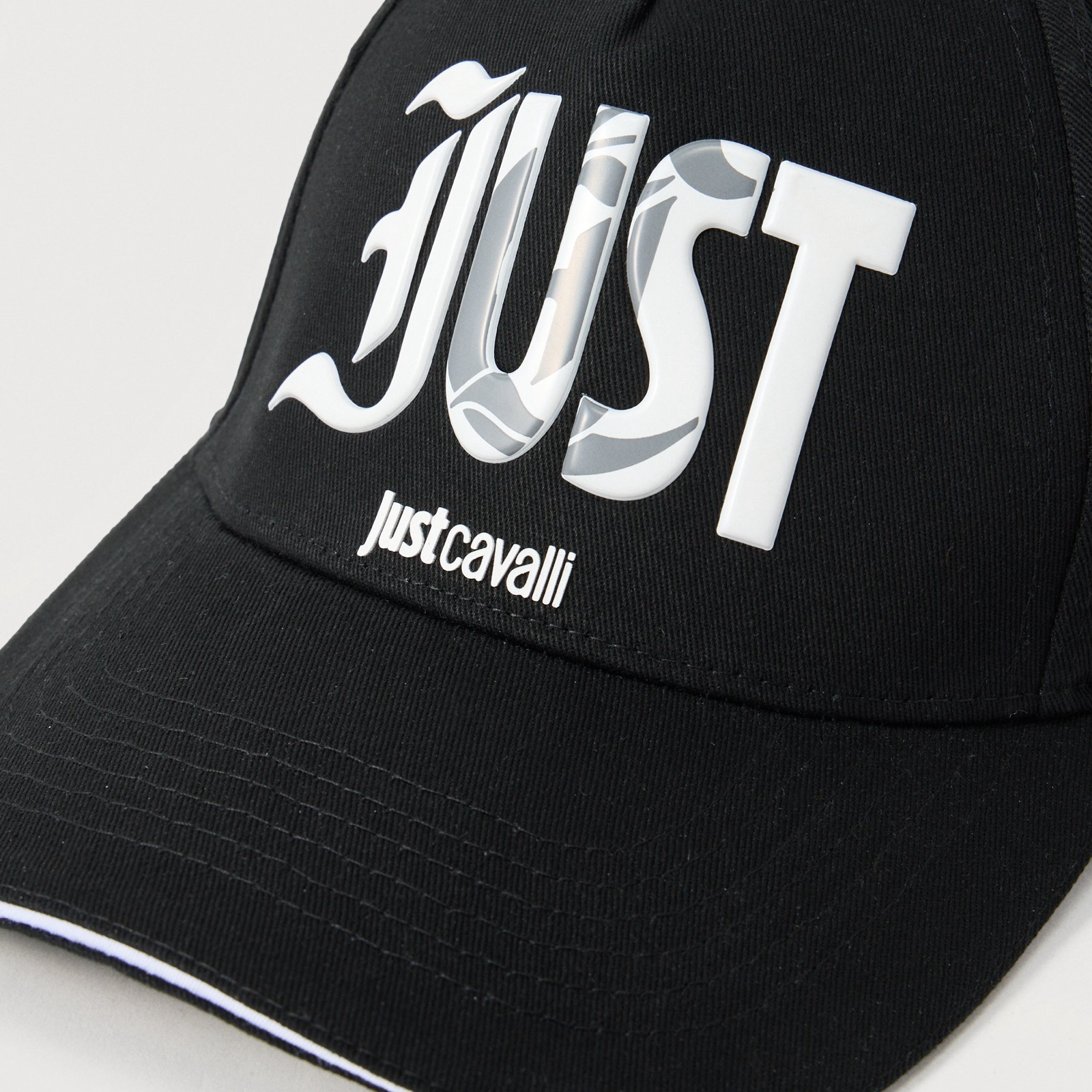 Шапка Just Cavalli Cap 80QAZK80 ZG318 L01 Close-Up
