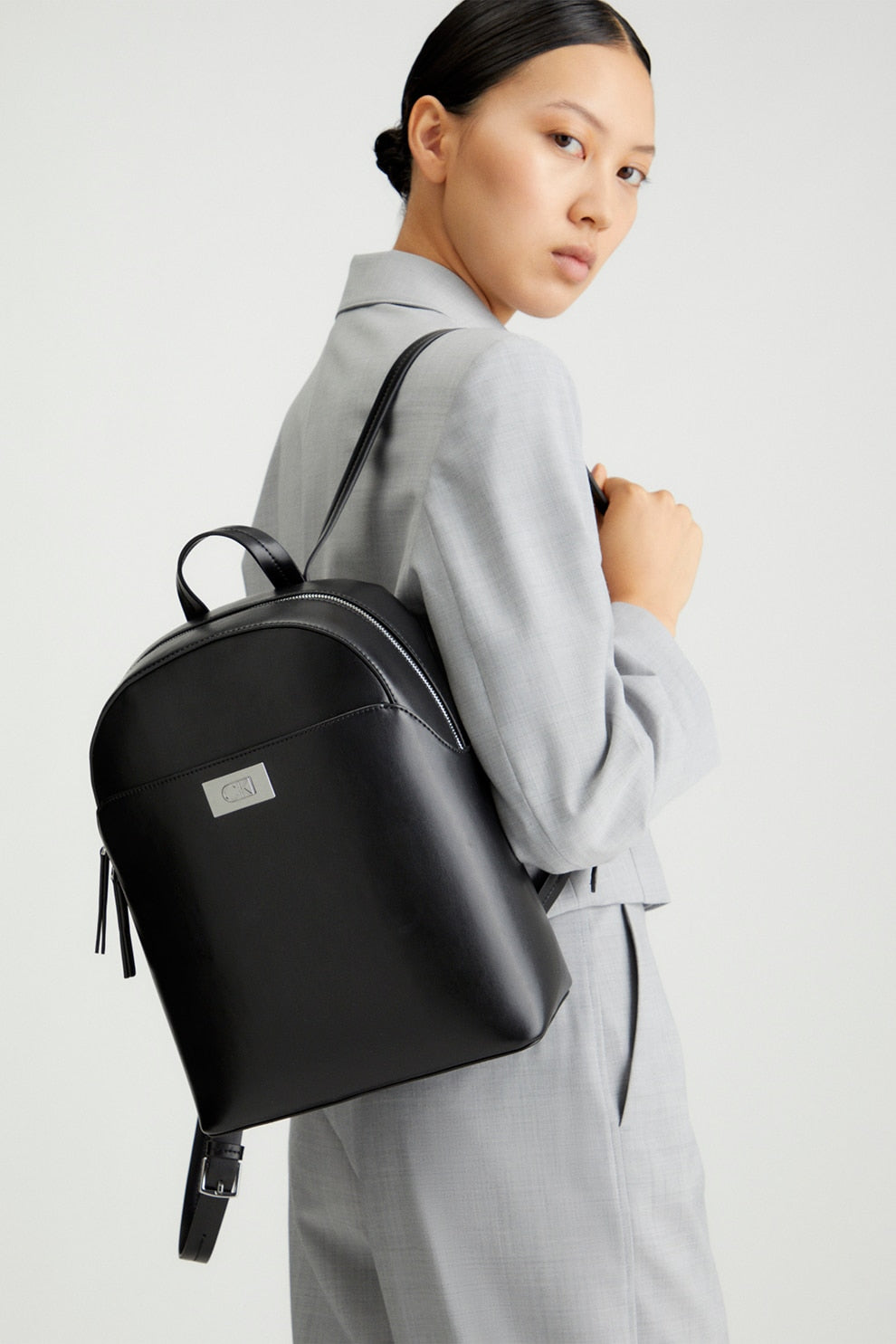 Дамска раница Women’s rucksack Calvin Klein K60K612341 Black lifestyle view