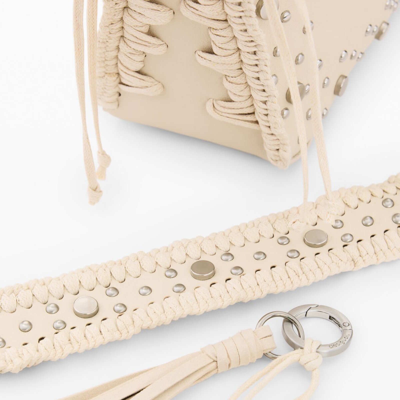 Дамска бежова чанта Desigual Women Shoulder Bag 26SAXPAR 1008 Close-Up