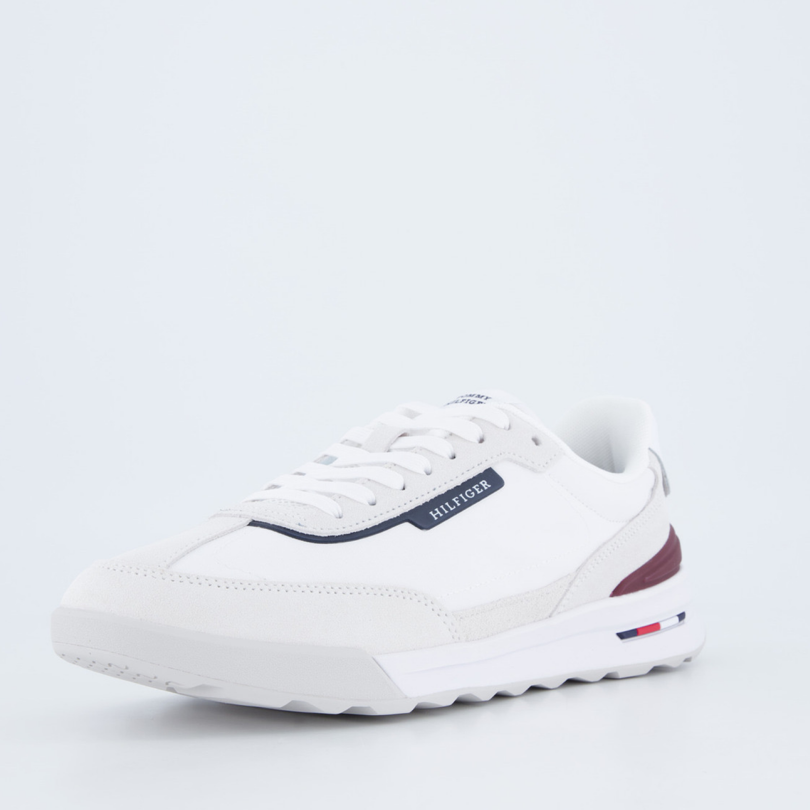 Мъжки бели маратонки Tommy Hilfiger Retro Runner FM0FM05425