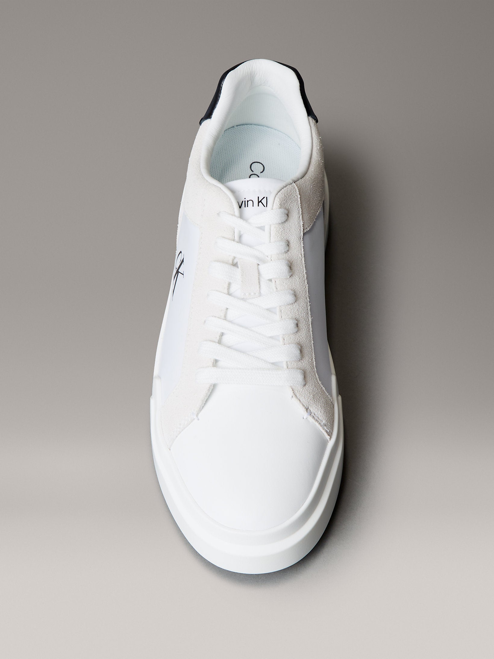 Мъжки кецове Men’s sneakers Calvin Klein
YM0YM01348 01W White front view