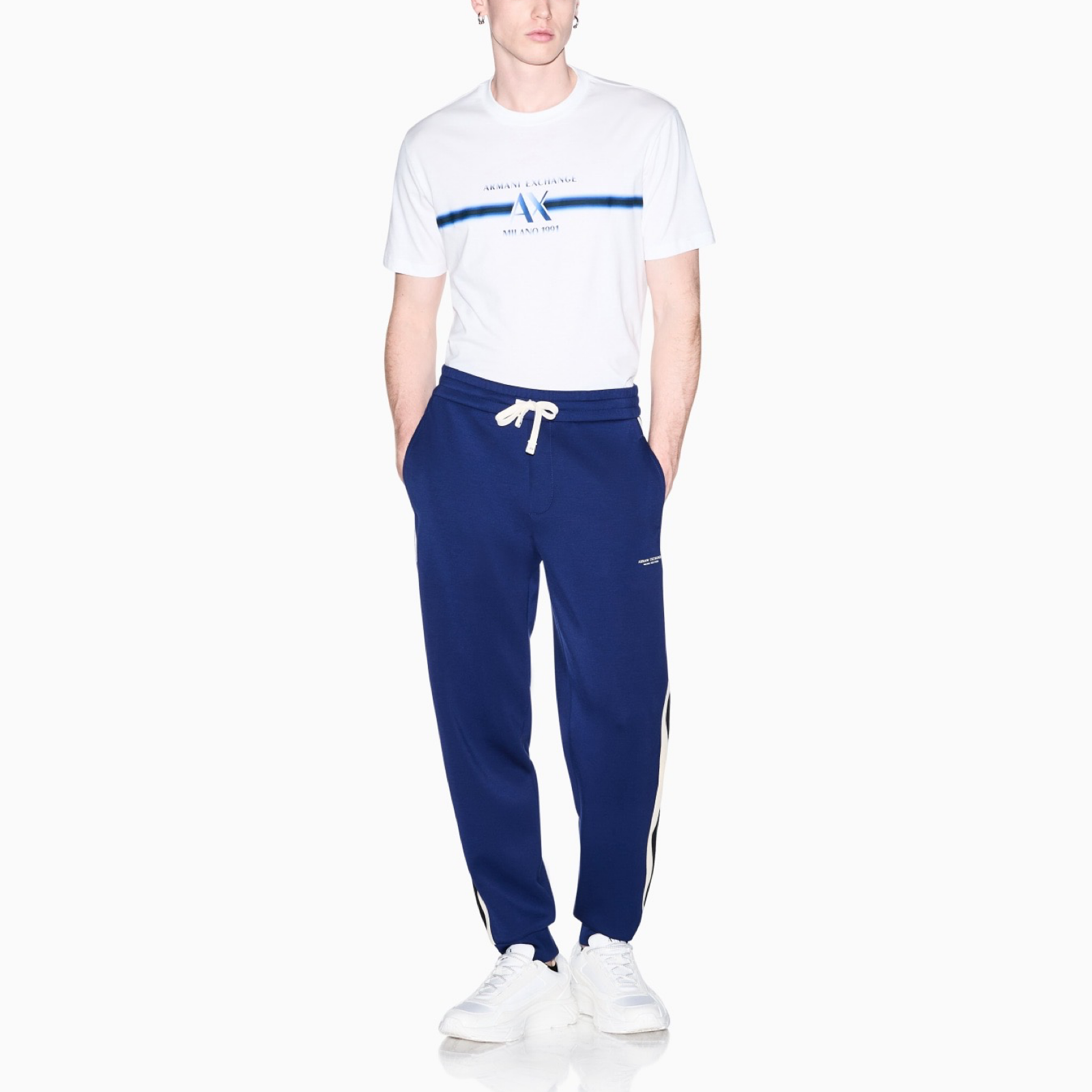 Мъжка бяла тениска Armani Exchange Men T-shirt XM003103 AF10356 U0009 Front View