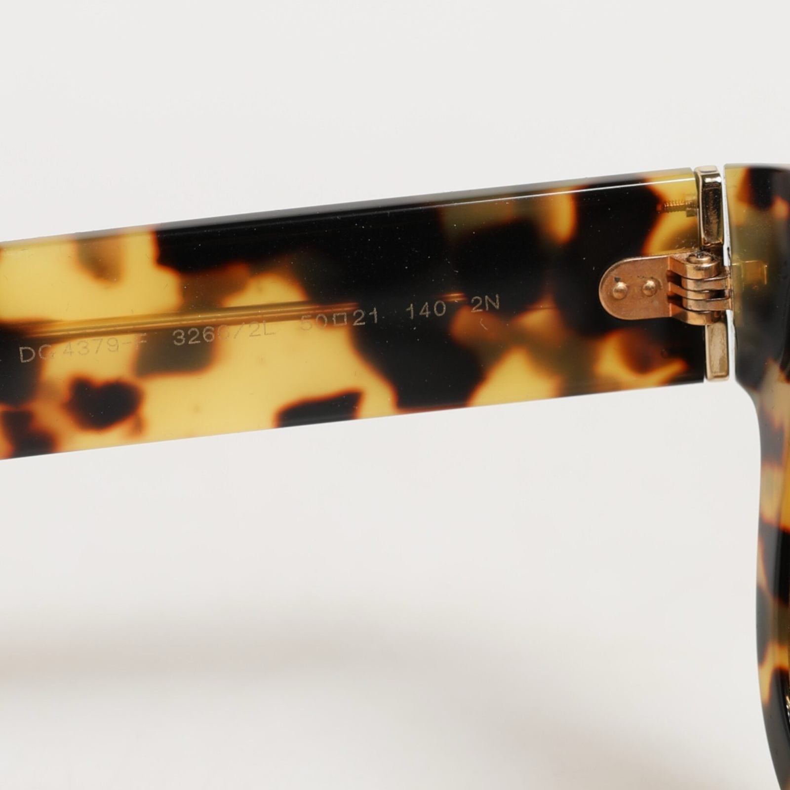 Dolce & Gabbana White Tortoiseshell Gradient Acetate Shades Sunglasses