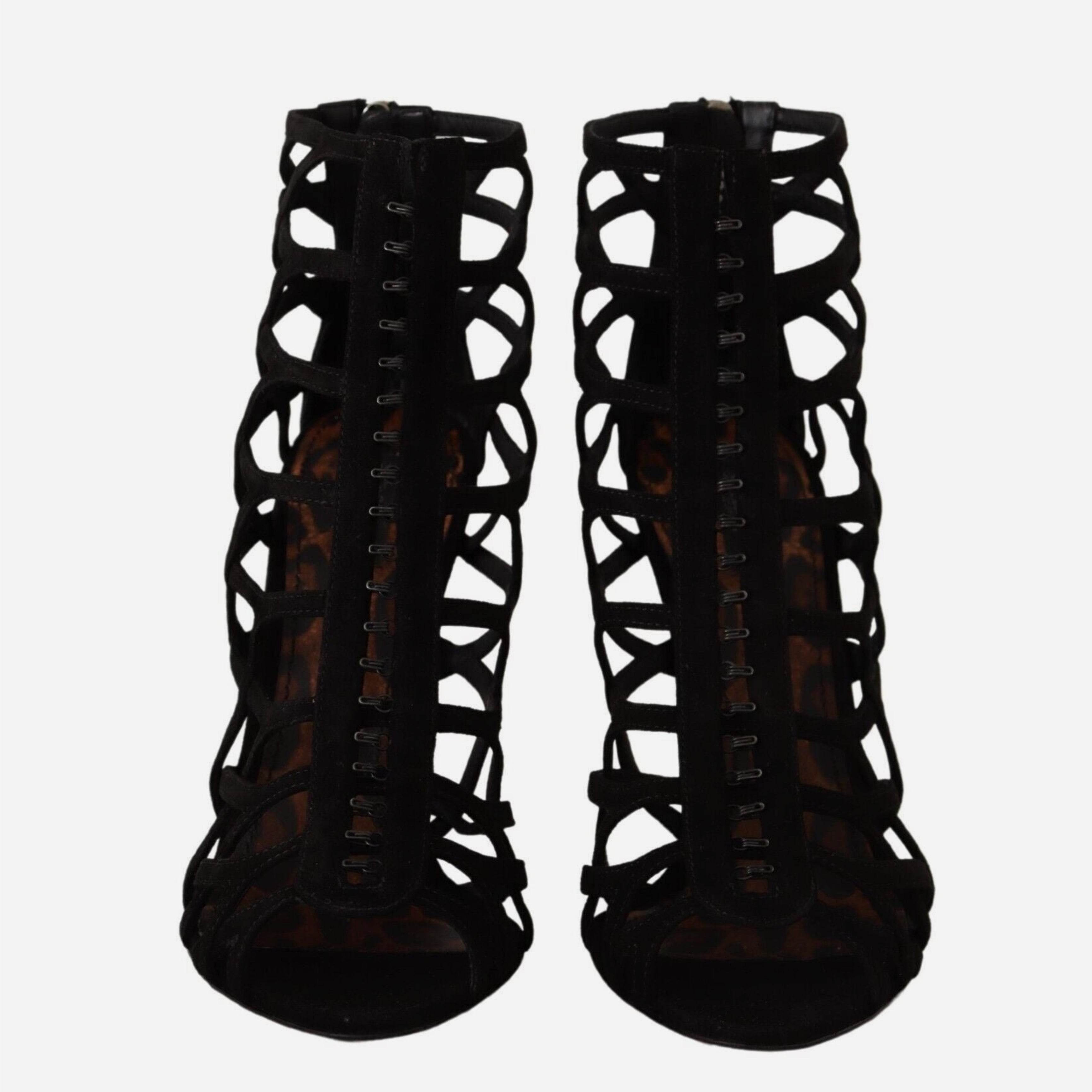 Дамски луксозни велурени сандали на висок ток в черно DOLCE & GABBANA
Women’s Luxury Black Suede Heels Sandals