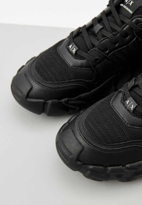Мъжки маратонки men sneakers XUX234 XV872 00002 Black Upfront View