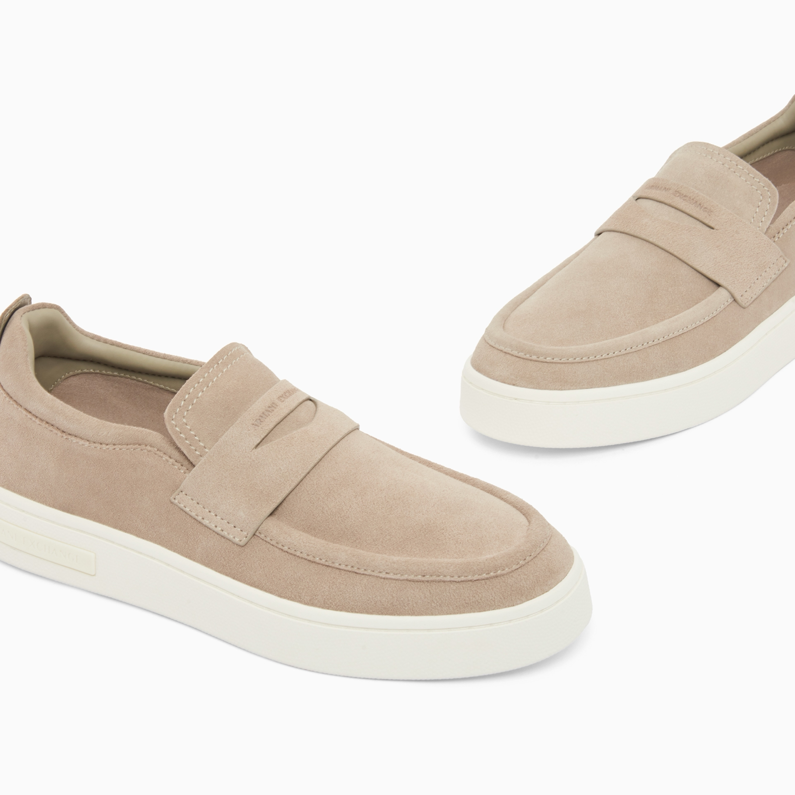 Мъжки мокасини Armani Exchange Men Loafers XM002632 AF19687 Z1030 Close-Up